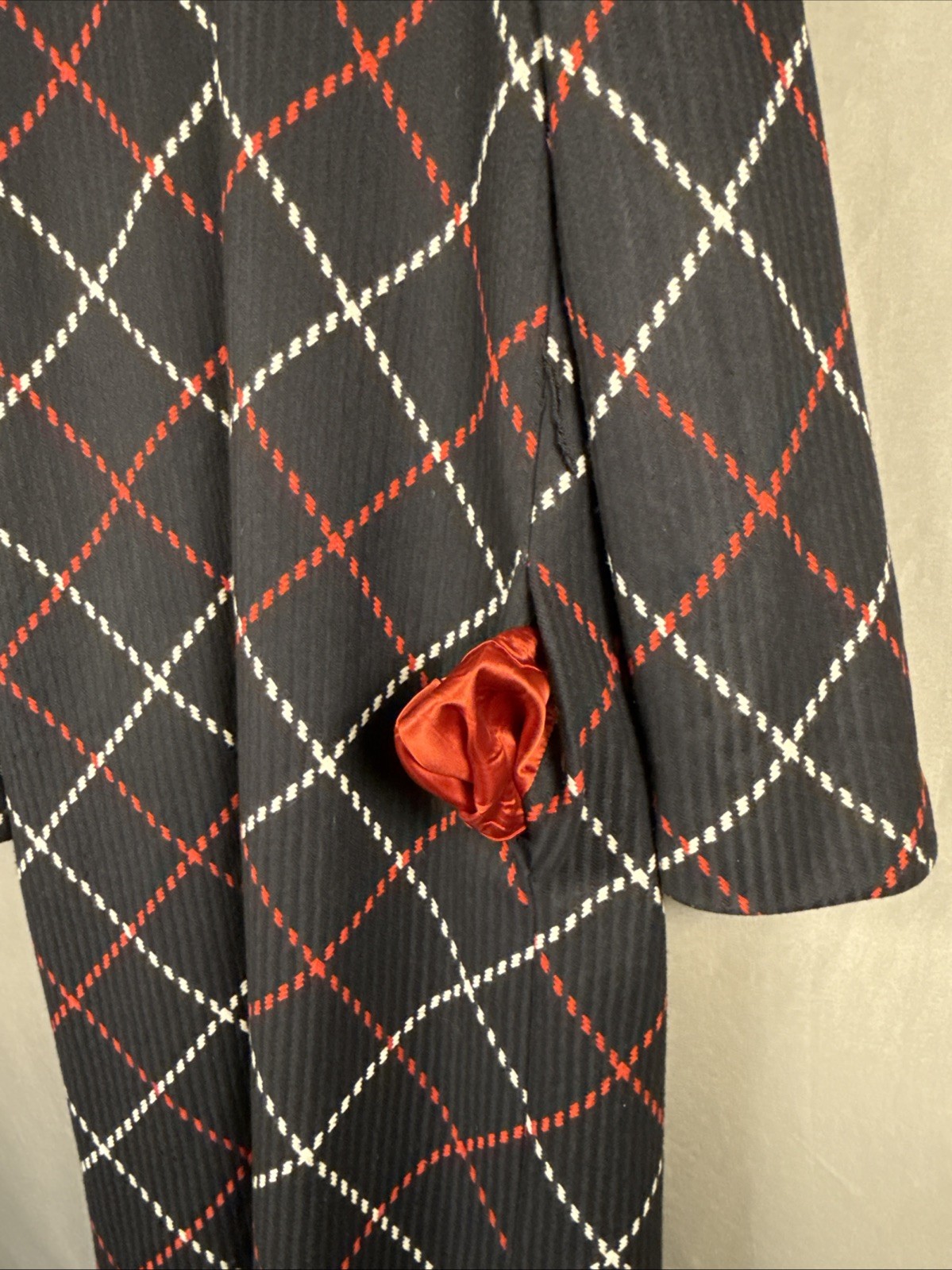 Vintage Lord & Taylor Identity Black Red White Diamond Wool Blend Coat Luxury 6
