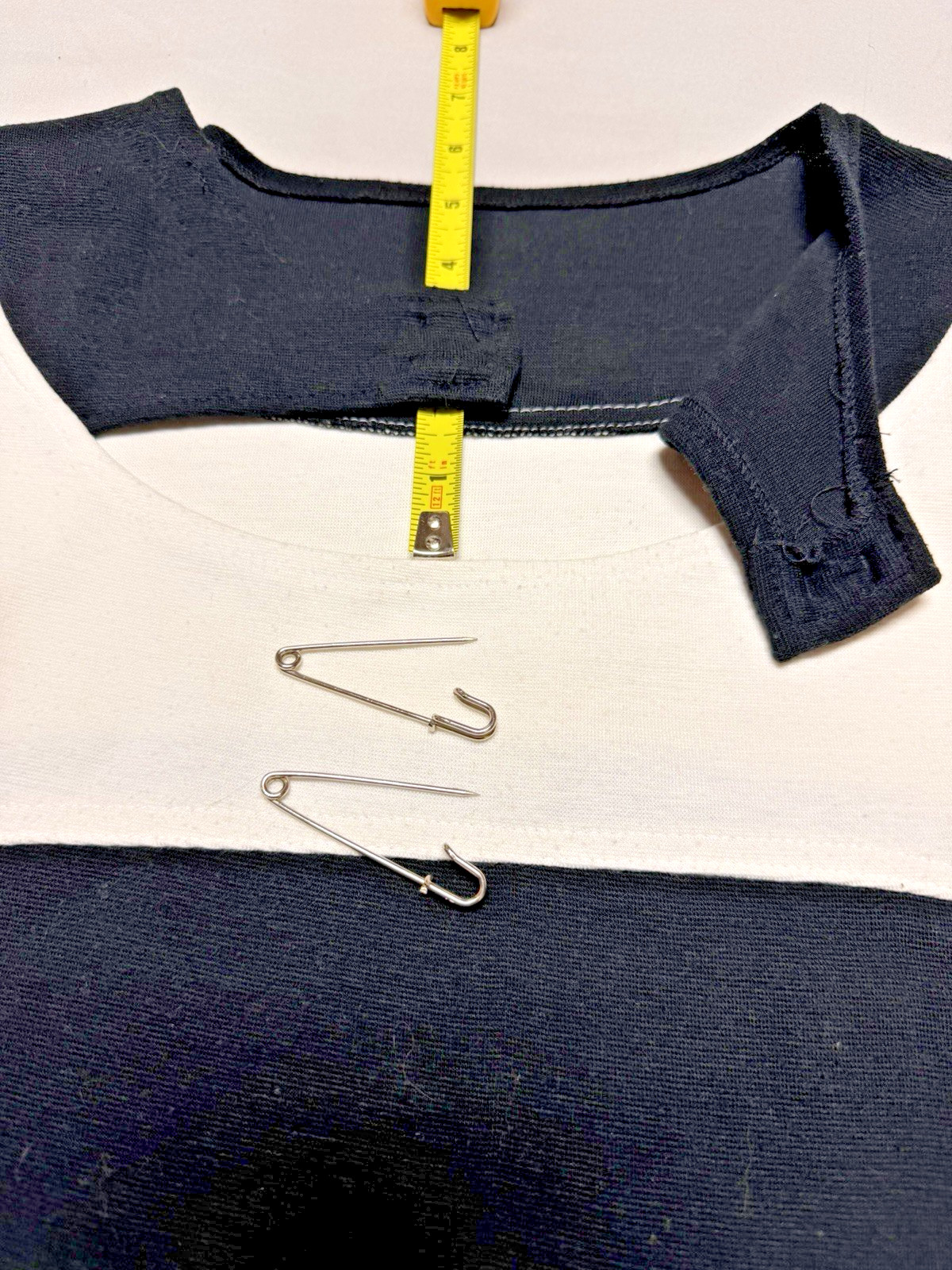 Vintage 90s Baby Tee Black White Stretch Knit Cutout Top Y2K Fitted