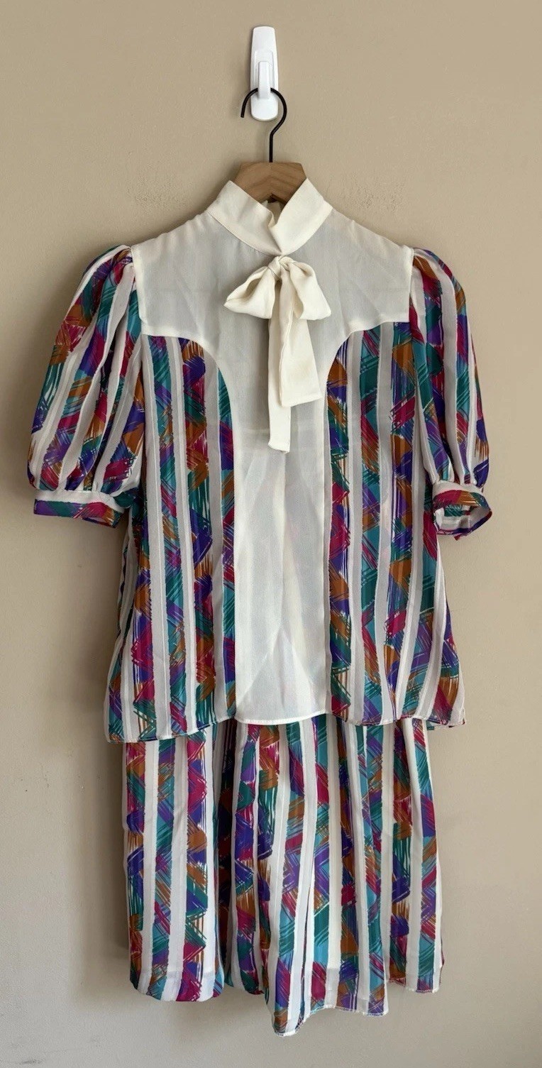 Vintage Skirt Blouse Top Set Secretary Bow Womens Size 4 6 Body English