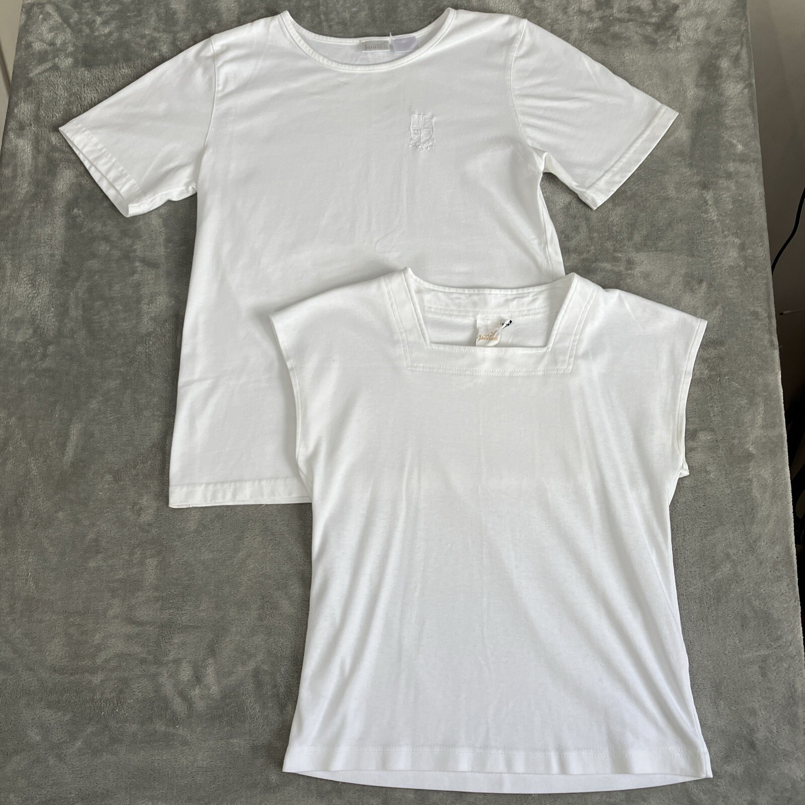 Vintage Jantzen Womens White Shirts – See Measurements Lot Of 2