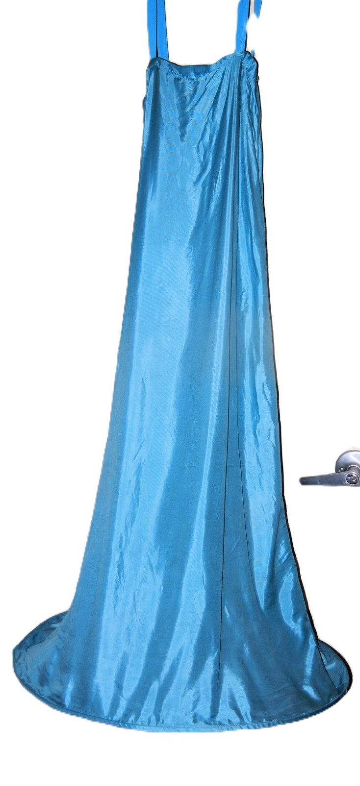 Vintage 1950’s Turquoise Taffeta Wired Hoop Slip Skirt, 40″ Long, 27″ Waist