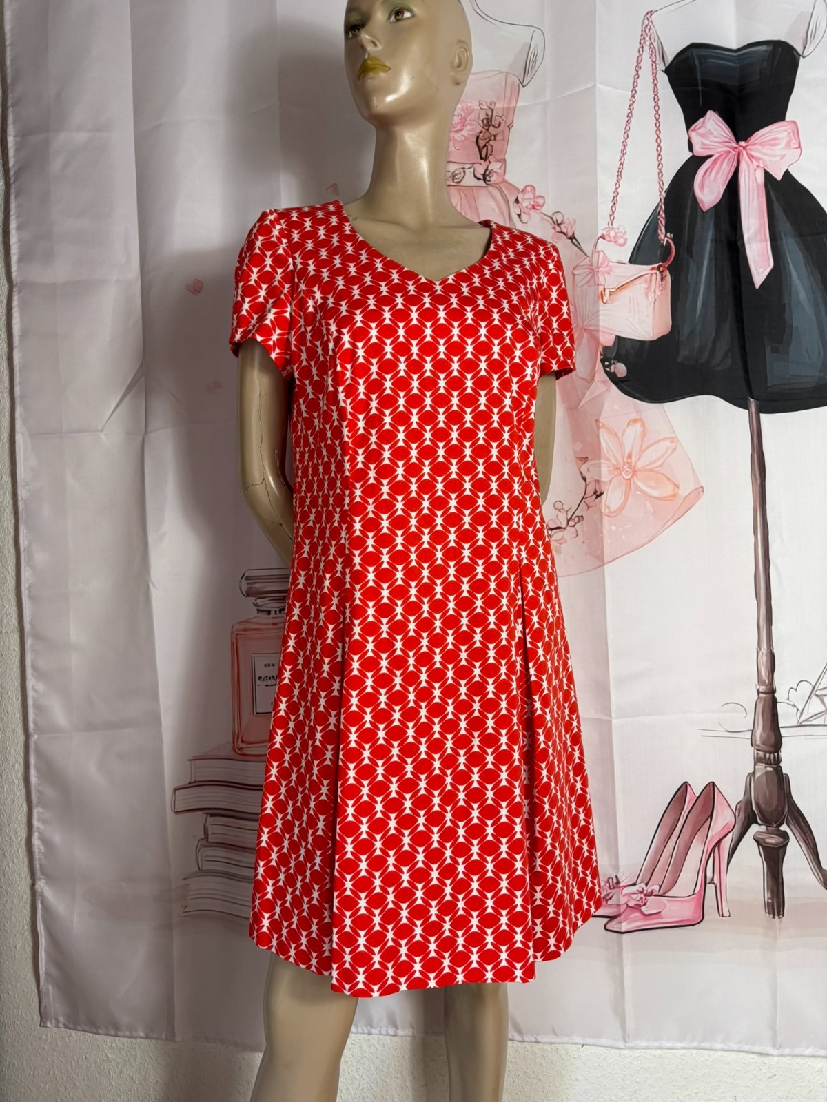 Vintage 60s Twiggy Dress Red White Graphic Pattern A Line Retro Sundress 38-42