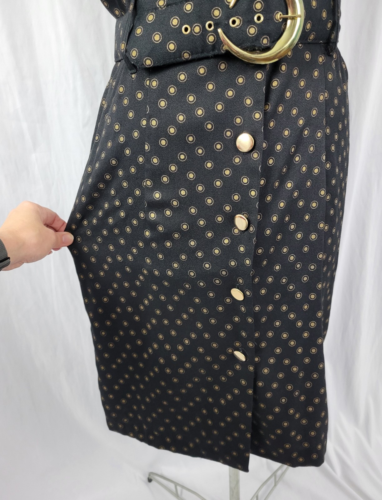 Vtg Whirlaway Frocks Black Sheath Dress w Gold Pattern, Belt & Dickey Size 14