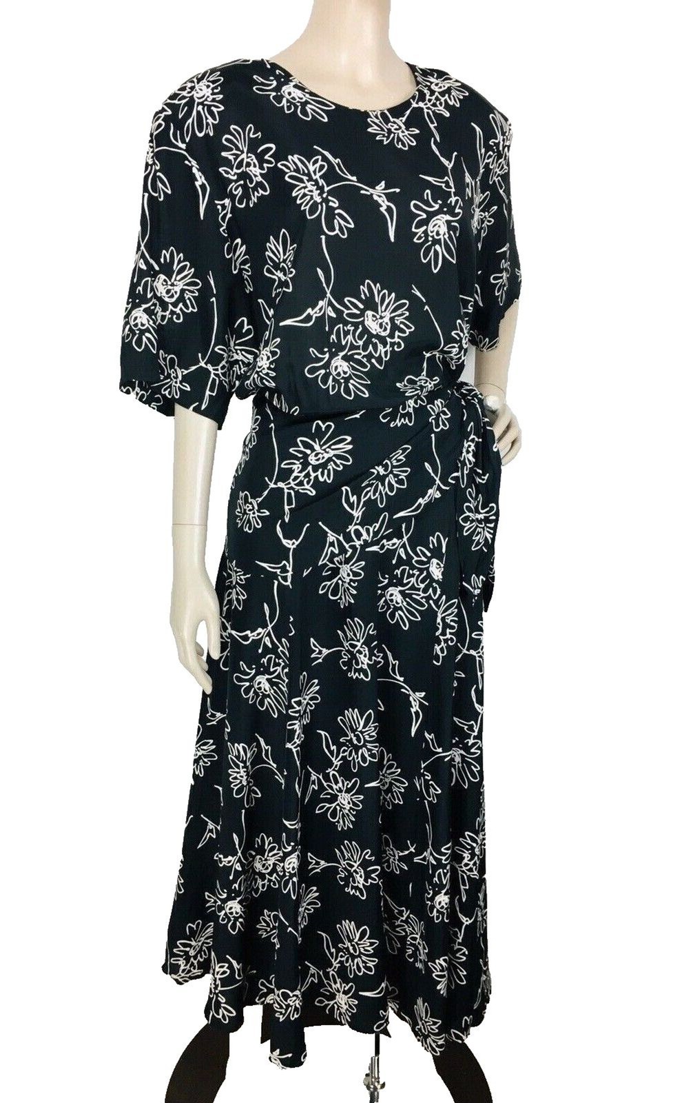 Vintage 80s 90s Ms. Chaus Floral Button-Down Dolman Sleeve Tie-Side Maxi Dress