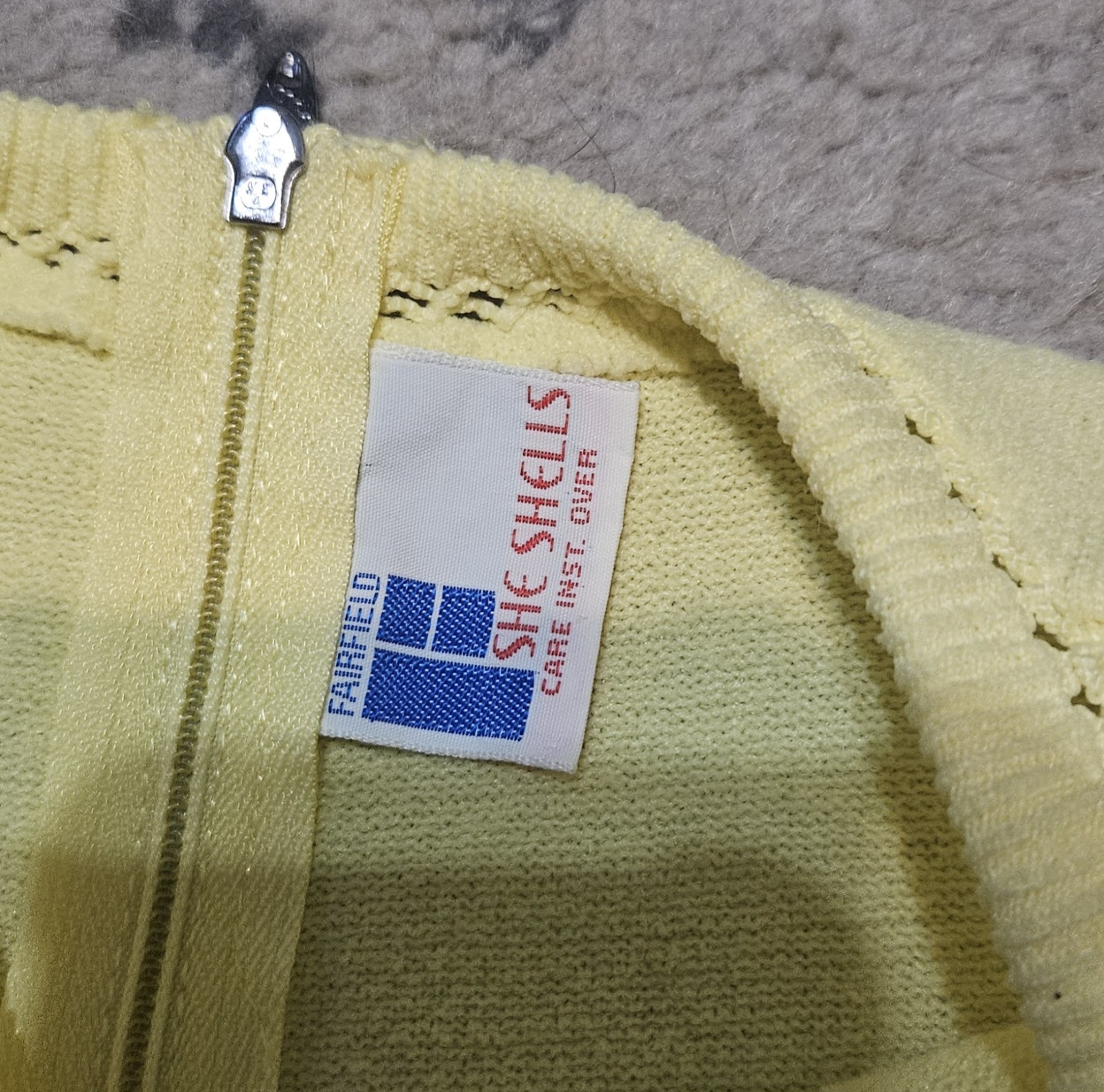 Vintage Fairfield She shells Yellow Sleeveless Top 60s 70s Size M