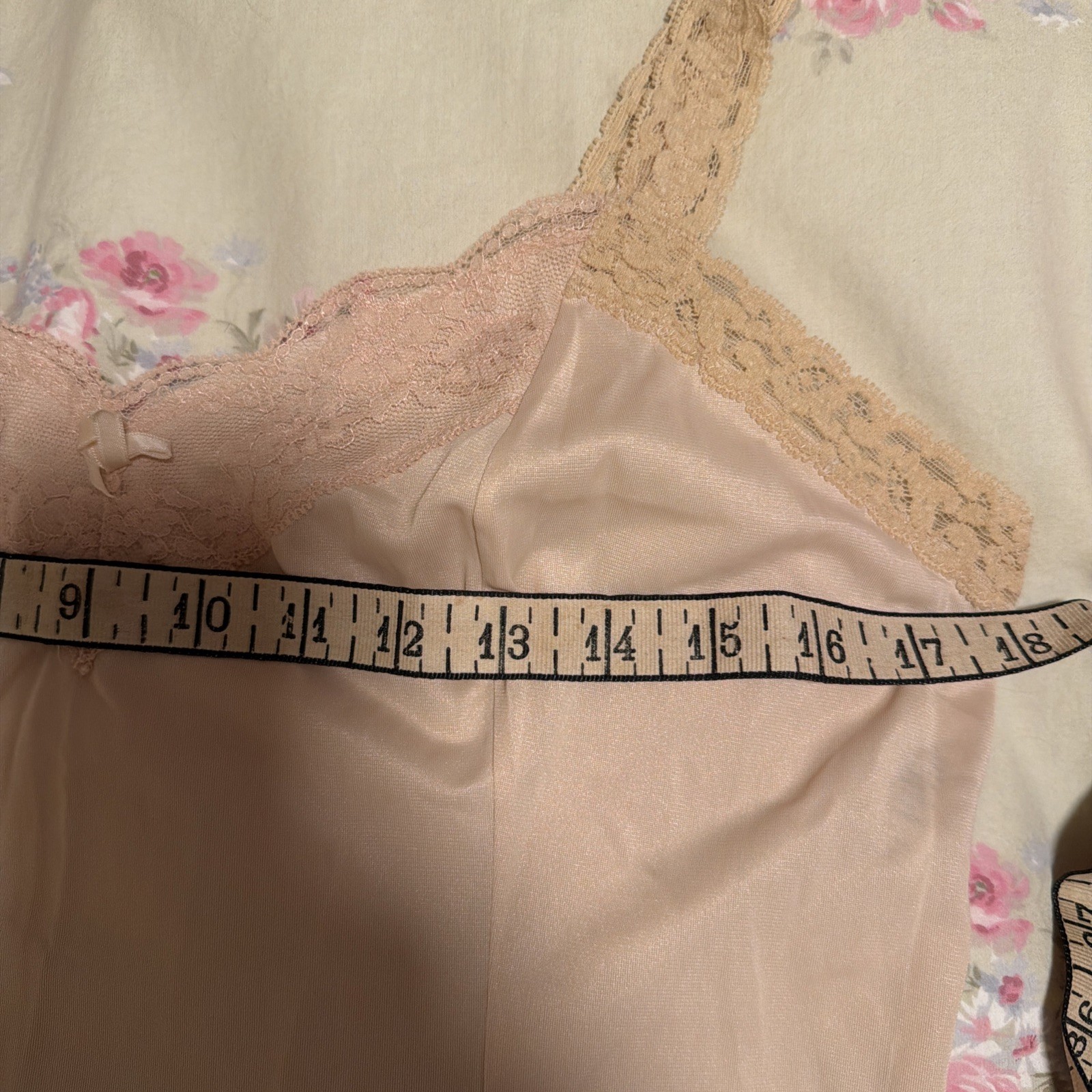 Olga Vintage Beige Lace-Trimmed Full Slip Nylon Size 38 Style 1325F