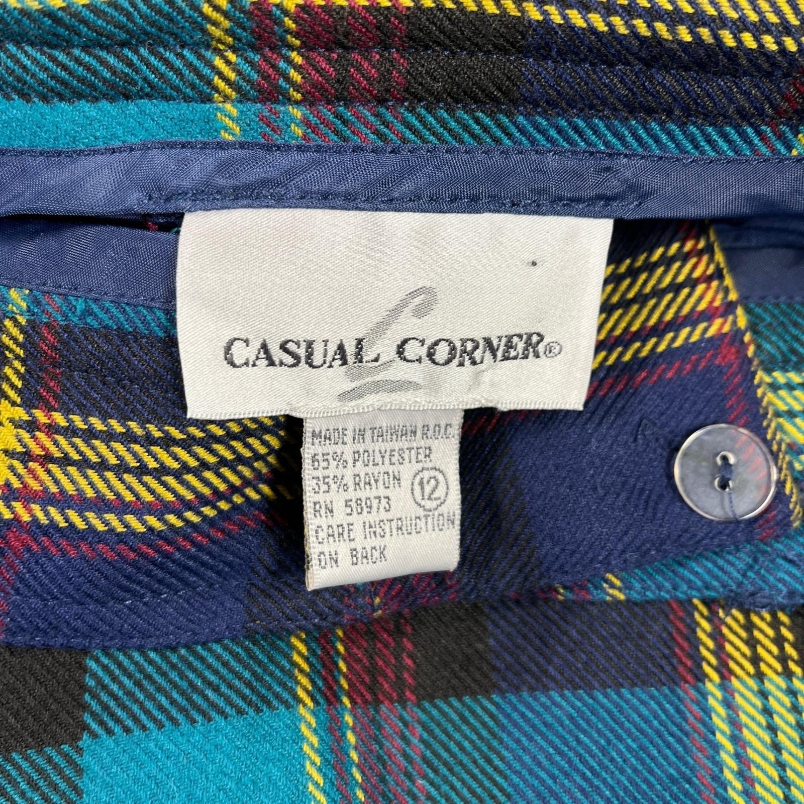 Vintage 90s Plaid Statement Bermuda Shorts 12 Multi Pleated Retro Transitional