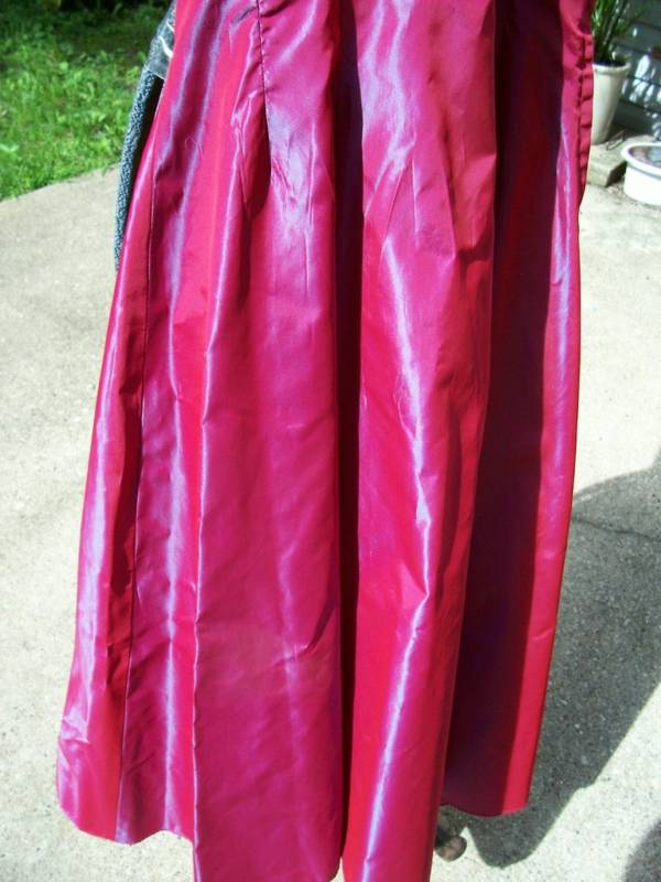 1950S CLASSY Jet Black VELVET HALTER Iridescent Wine TAFFETA Womens PARTY DRESS