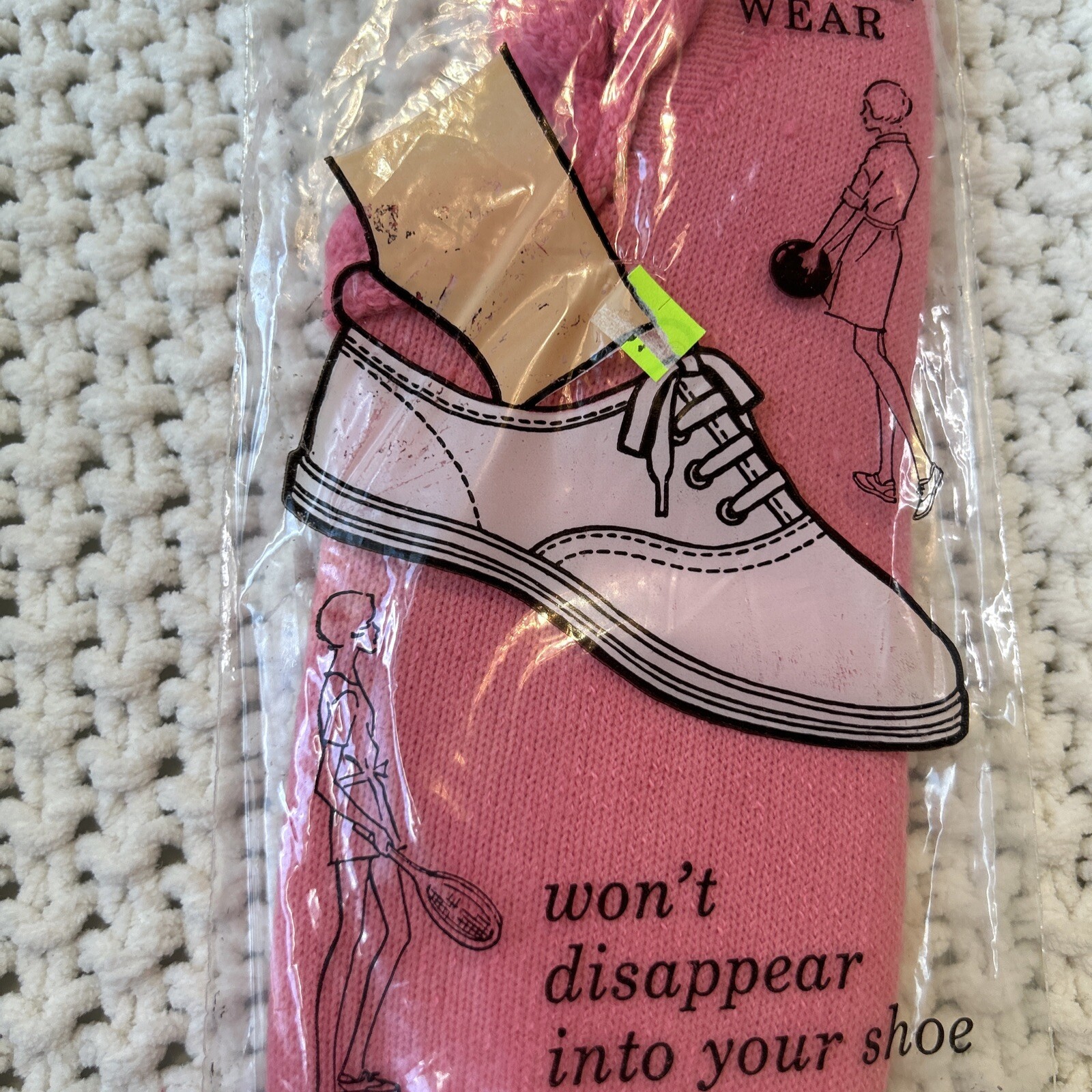 VTG Women’s Lady Jam Pink Socks Acrylic Blend Roll 80’s 90s Size 8.5-11 USA
