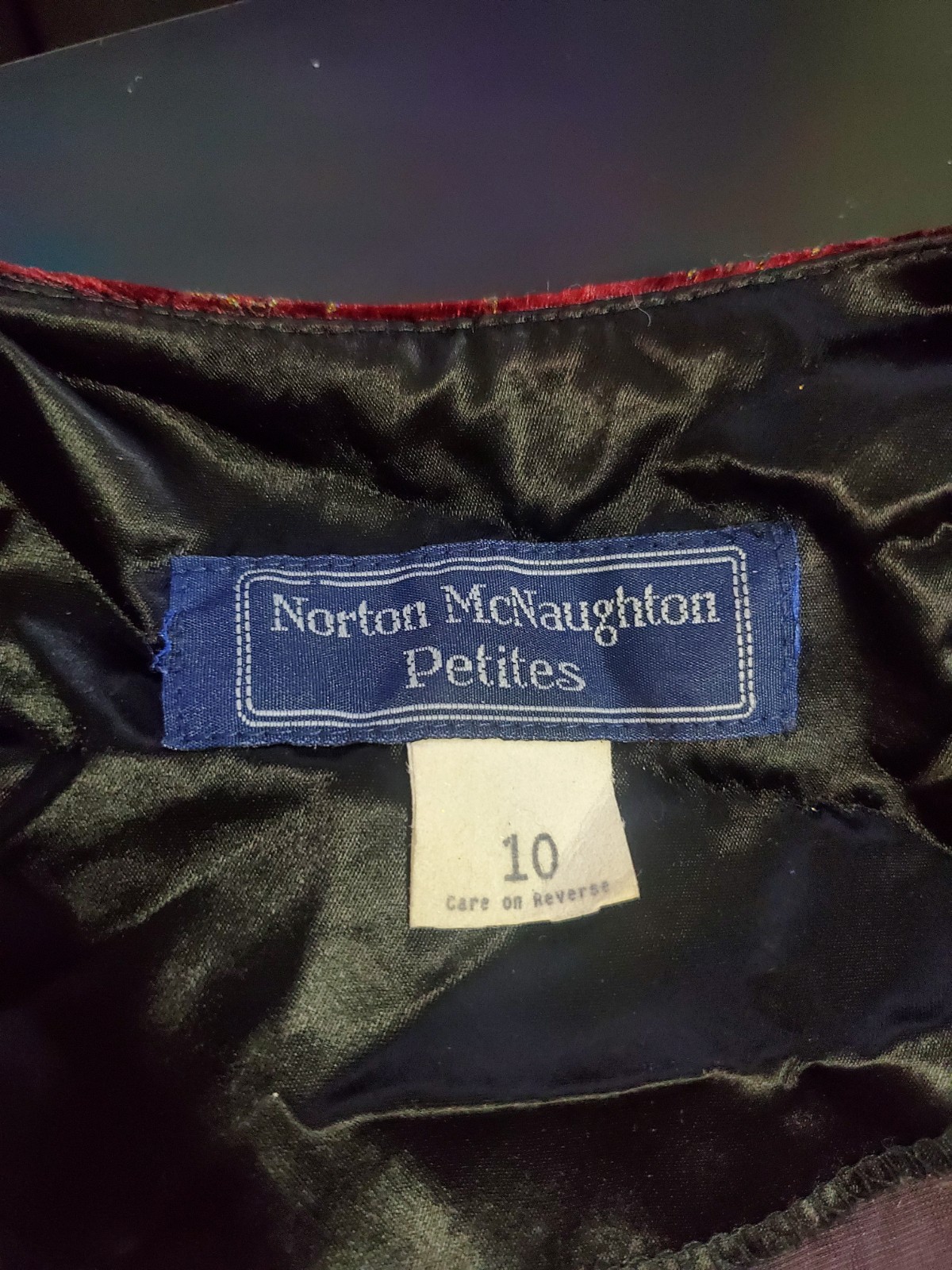Vintage Norton McNaughton Velvet Burgundy Blazer Gold Detail Flashy Elegant