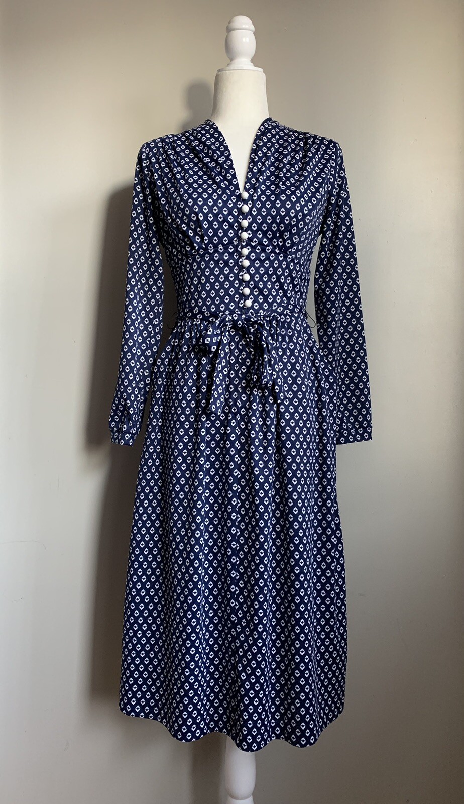 Vintage The House Of Nu Mode Dress