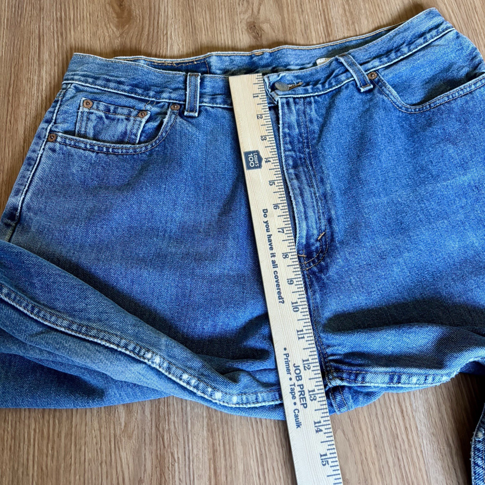 VTG Levi’s 560 90s Loose Fit Straight Women’s Sz 32×30 Med Wash Made in USA