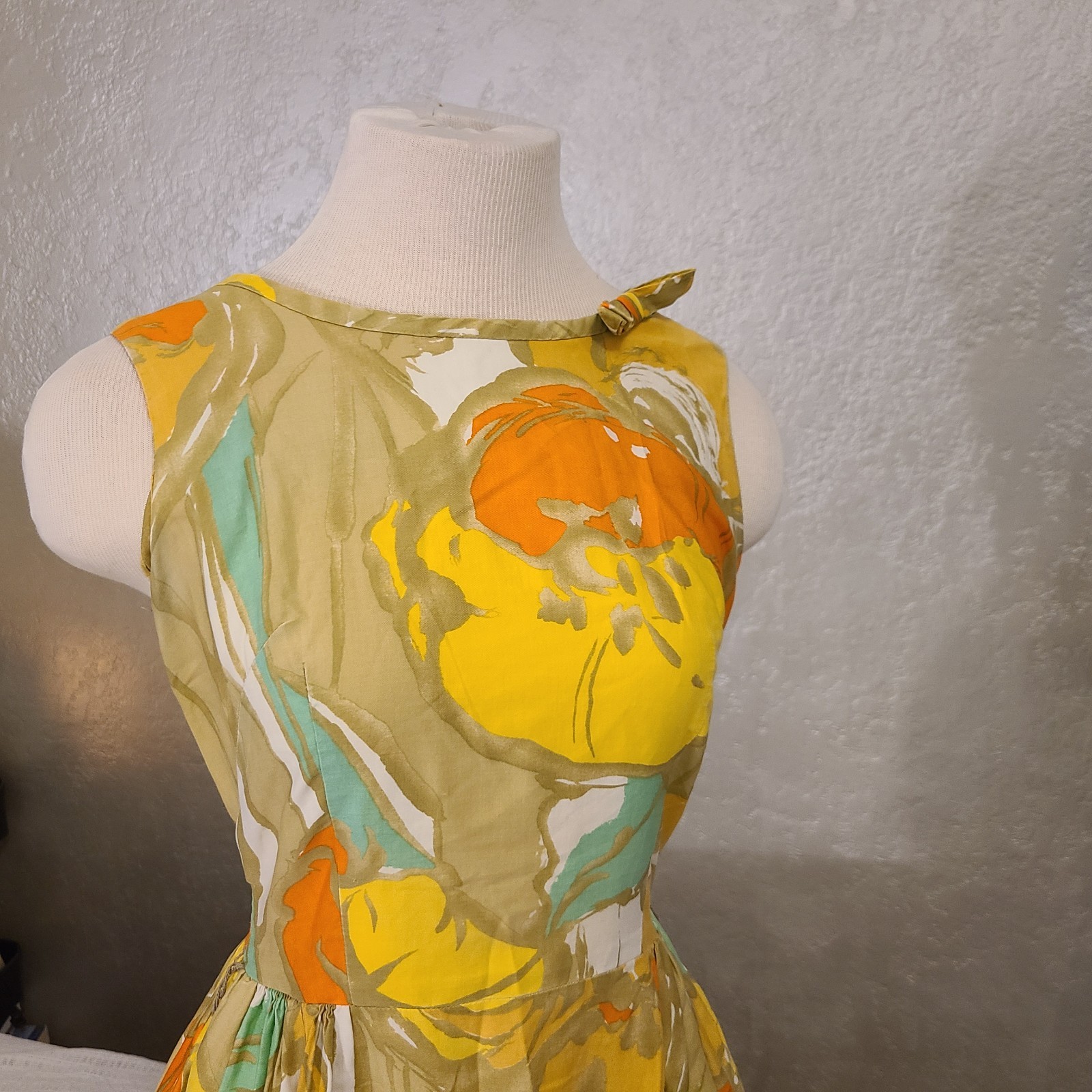 Vtg 60’s Loungecraft Original Floral Cocktail Dress XS Yellow Orange Tan Mad Men