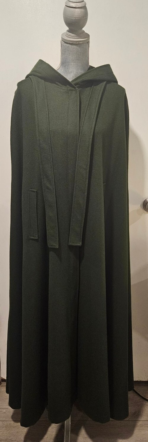 Aunt Abigail’s Attic Medium Dark Green Wool Full Length Cape Hooded Vintage 80’s