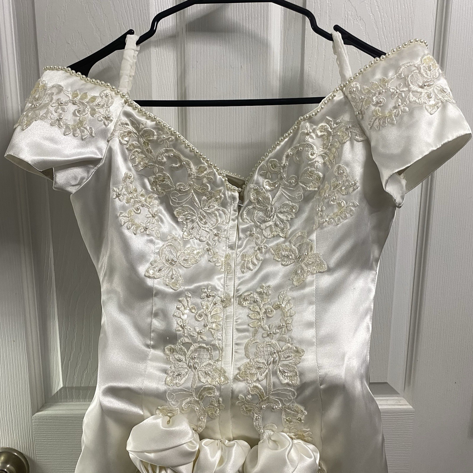 Majestic Vintage Y2k White&Ivory Satin Short Wedding Dress detachable Train Sz.8