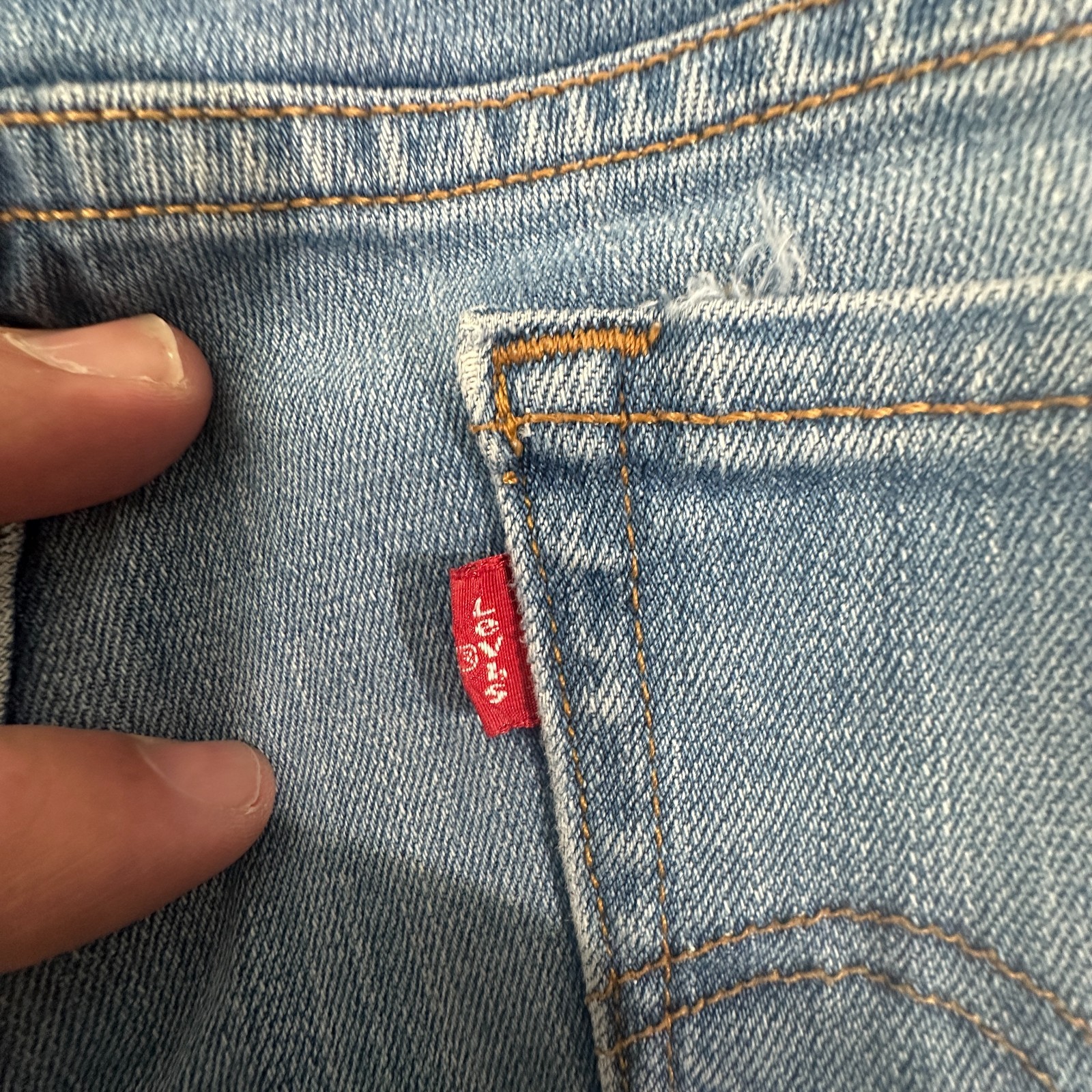 Levi’s Low Boot Cut 545 VINTAGE womens jeans light wash Size 10 – medium