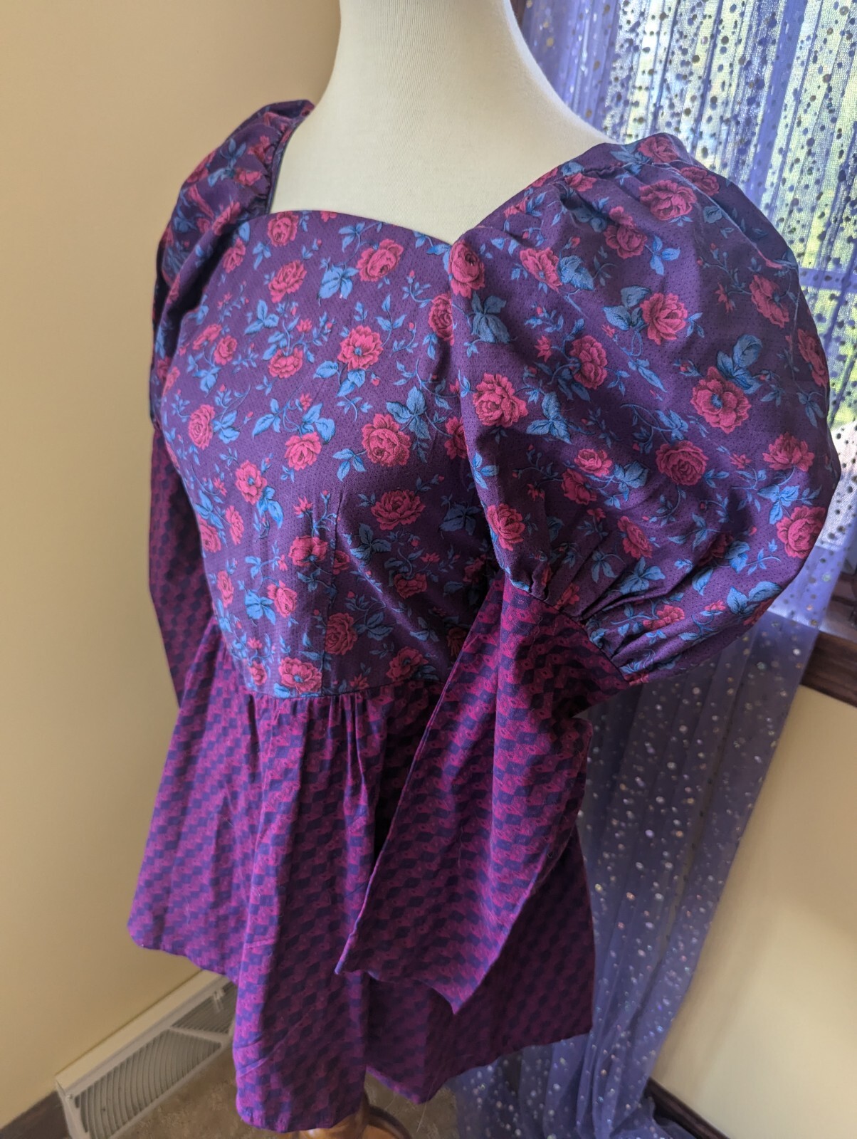 Vintage 70’s 80’s Purple Pink Puff Juliet Sleeves Floral Mini Dress Size Small