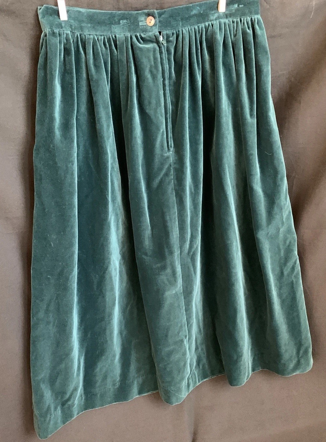 Vintage 1980s/90s Laura Ashley Deep Green Velvet Skirt (Pockets, Lined) Size 12