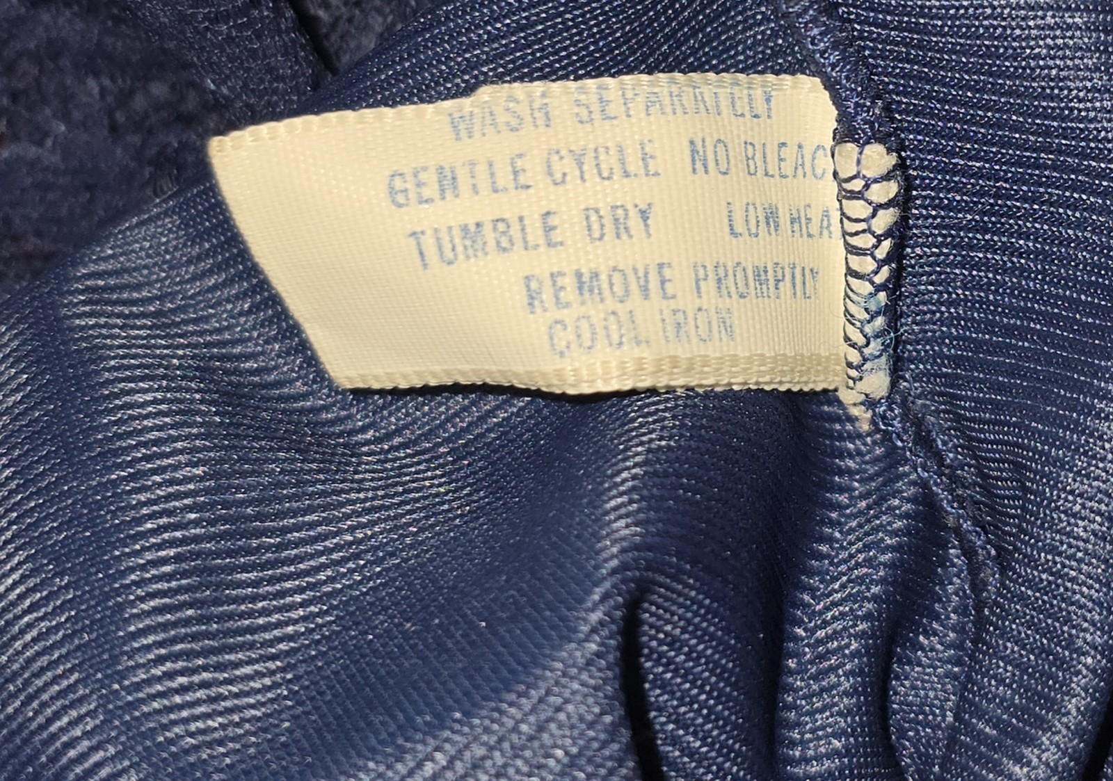 Vintage Vassarette Blue Full Slip Size 34 Lace Antron III Nylon Munsingwear 70s