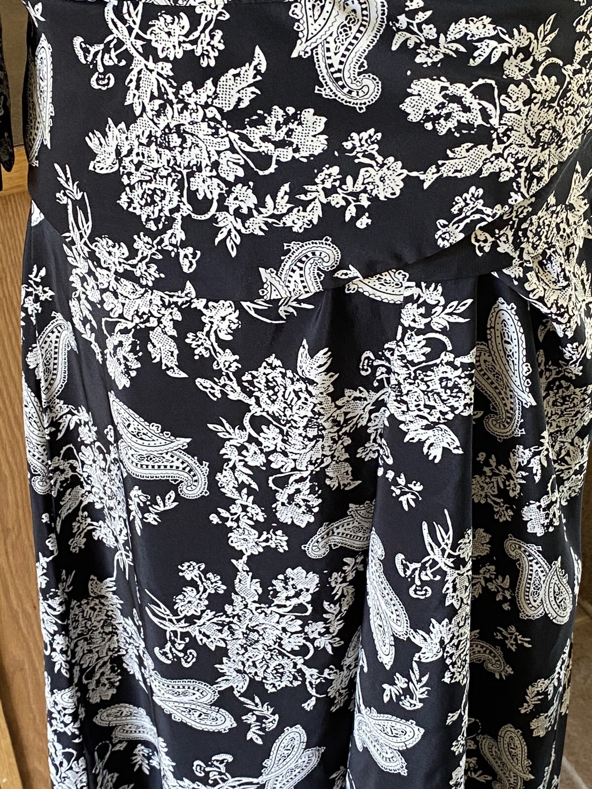 Vtg Carriage Court Dress Womens 10 Black White Floral Grannycore Cottage core