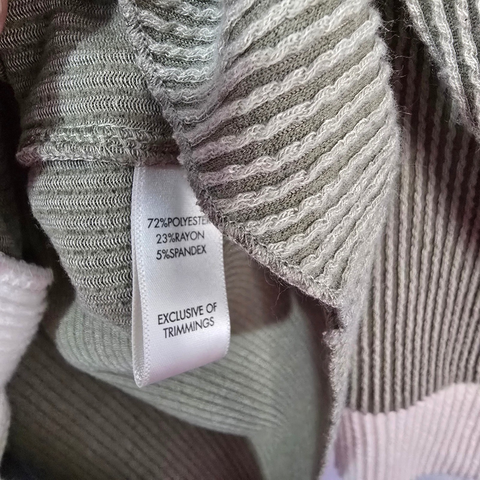 BKE Boyfriend Ribbed Colorblock Shacket Olive Green Cream XS MBK24143 Youth