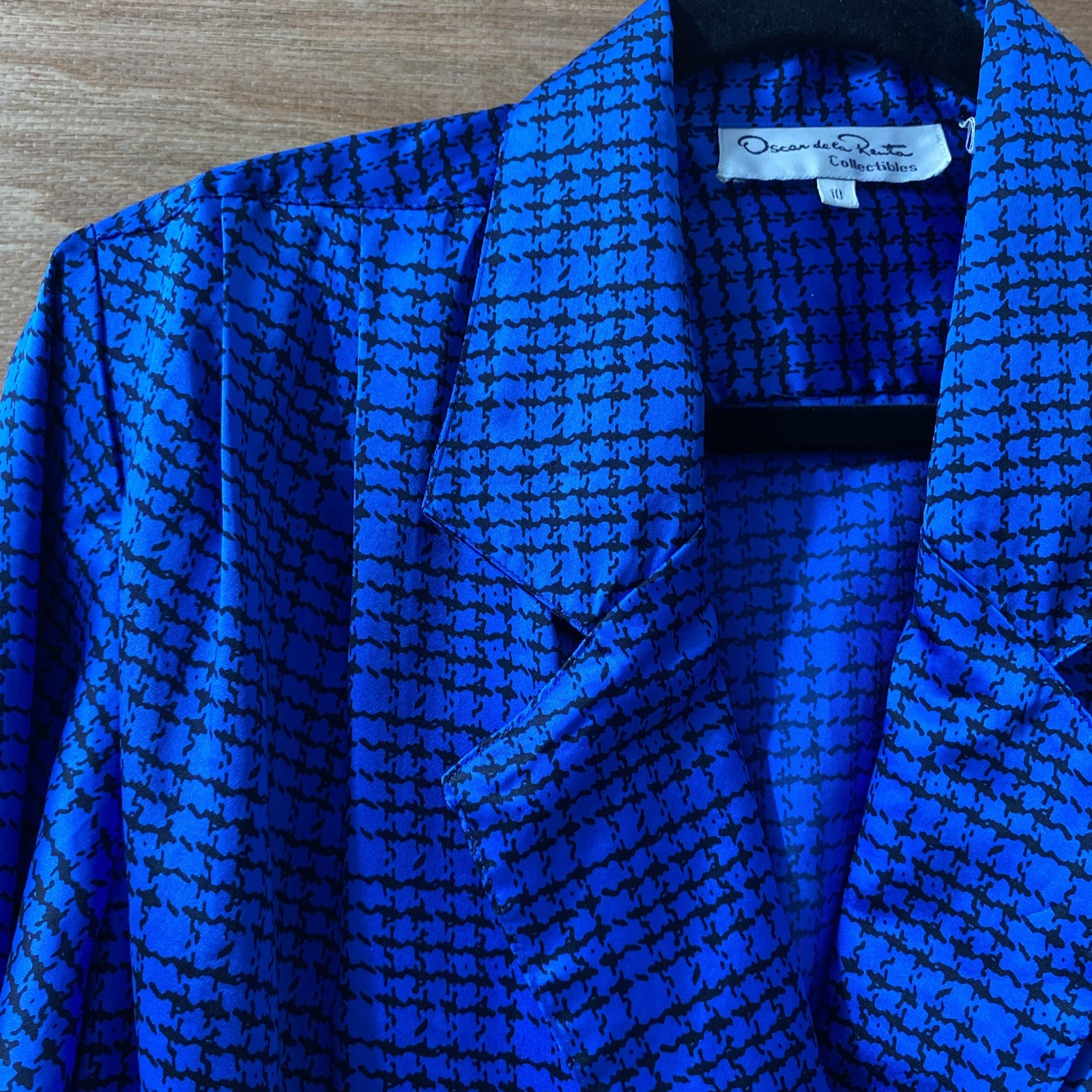Vtg 90’s Oscar De La Renta Collectibles Collection Black & Blue Blouse Sz 10