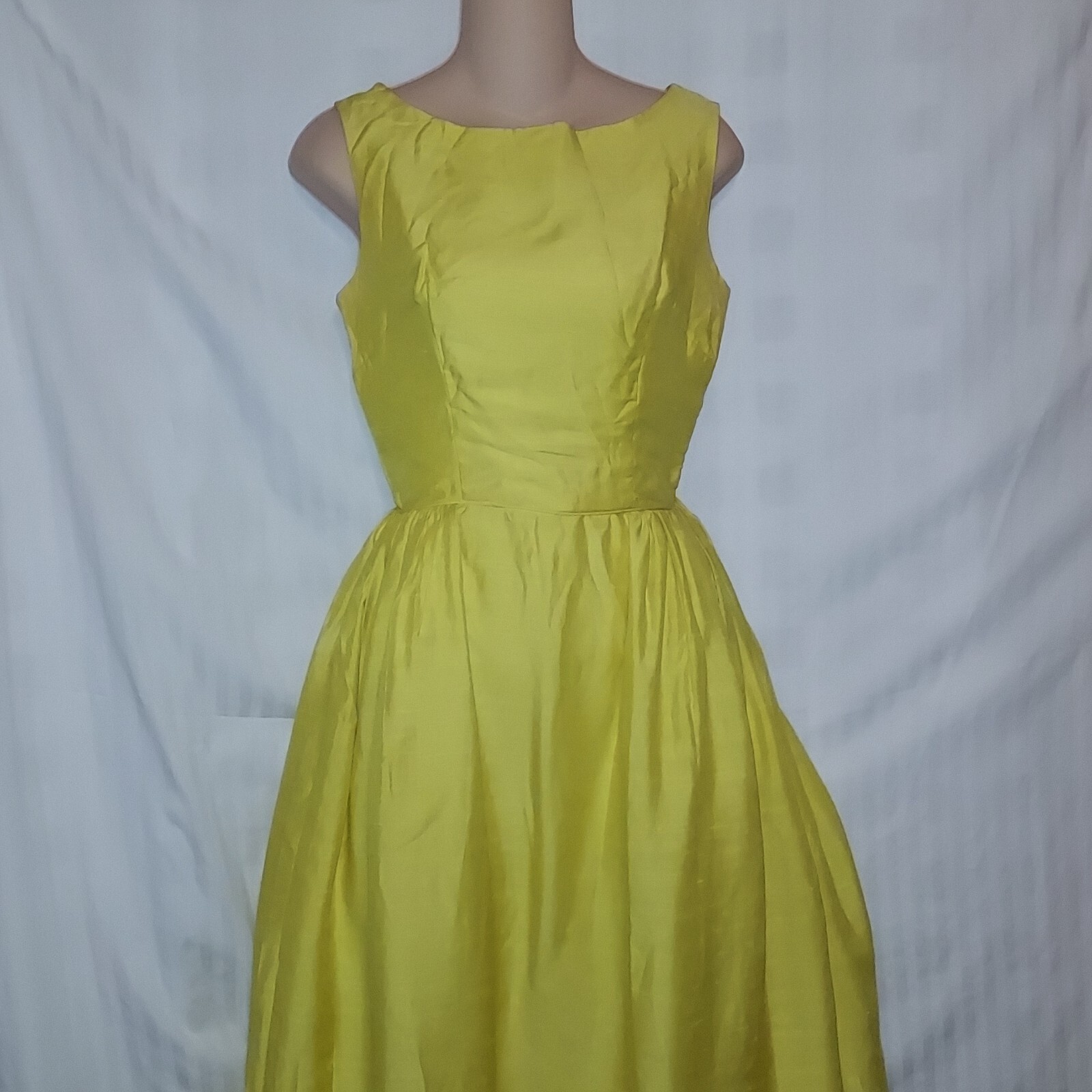 Vtg Sleeveless Maxi dress 1960s Sunshine Yellow Metal Zipper M