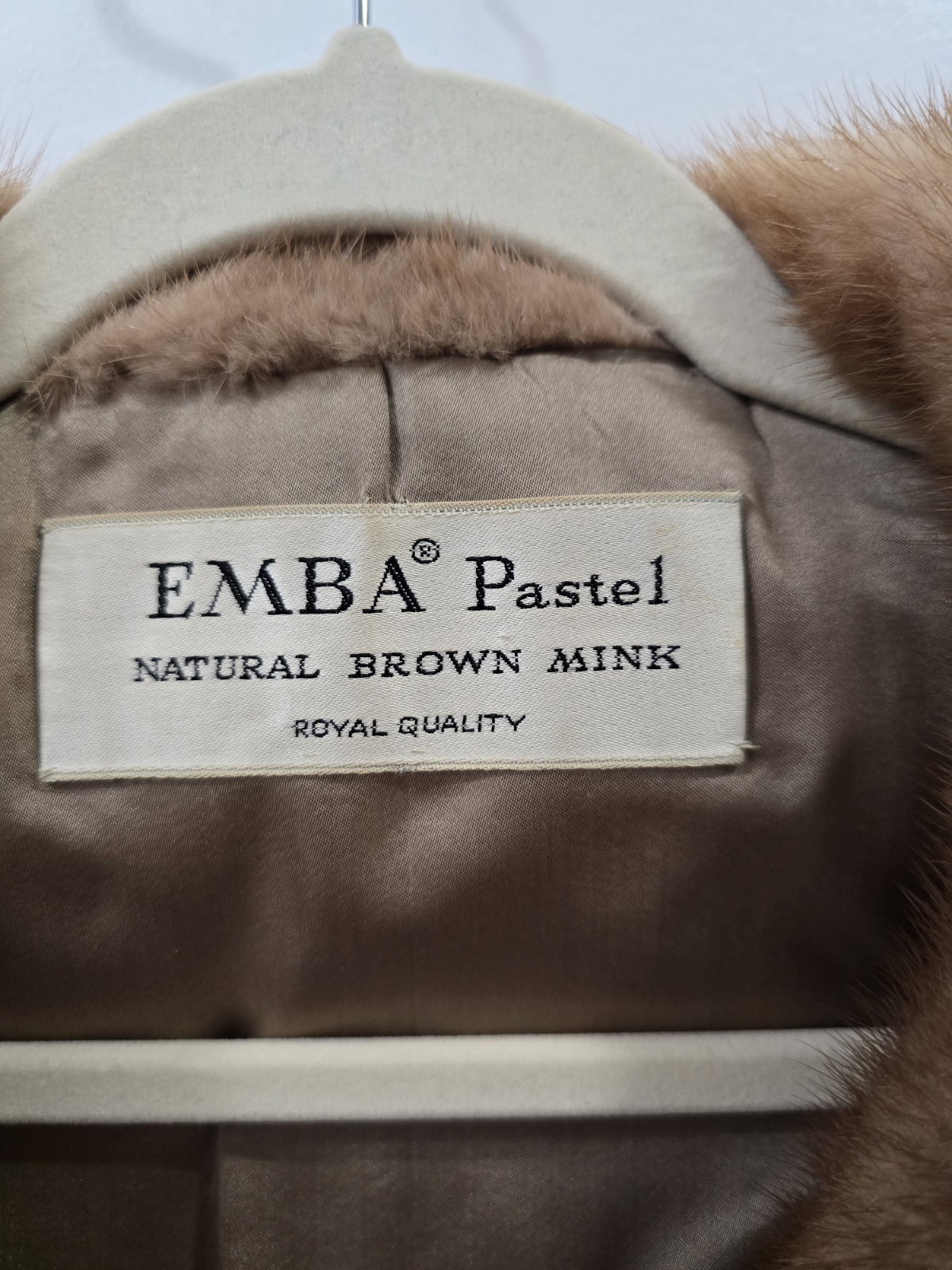 EMBA Pastel Natural Brown Mink Fur Coat Women’s Vintage Style