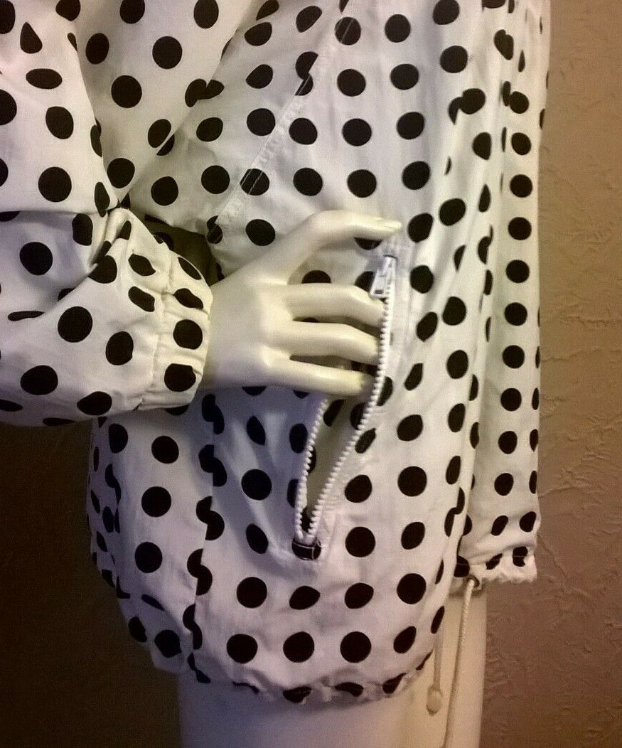 VTG 80’s „MIstal” Black & White Polka Dot Dolman Sleeve/Hooded Ski Jacket M