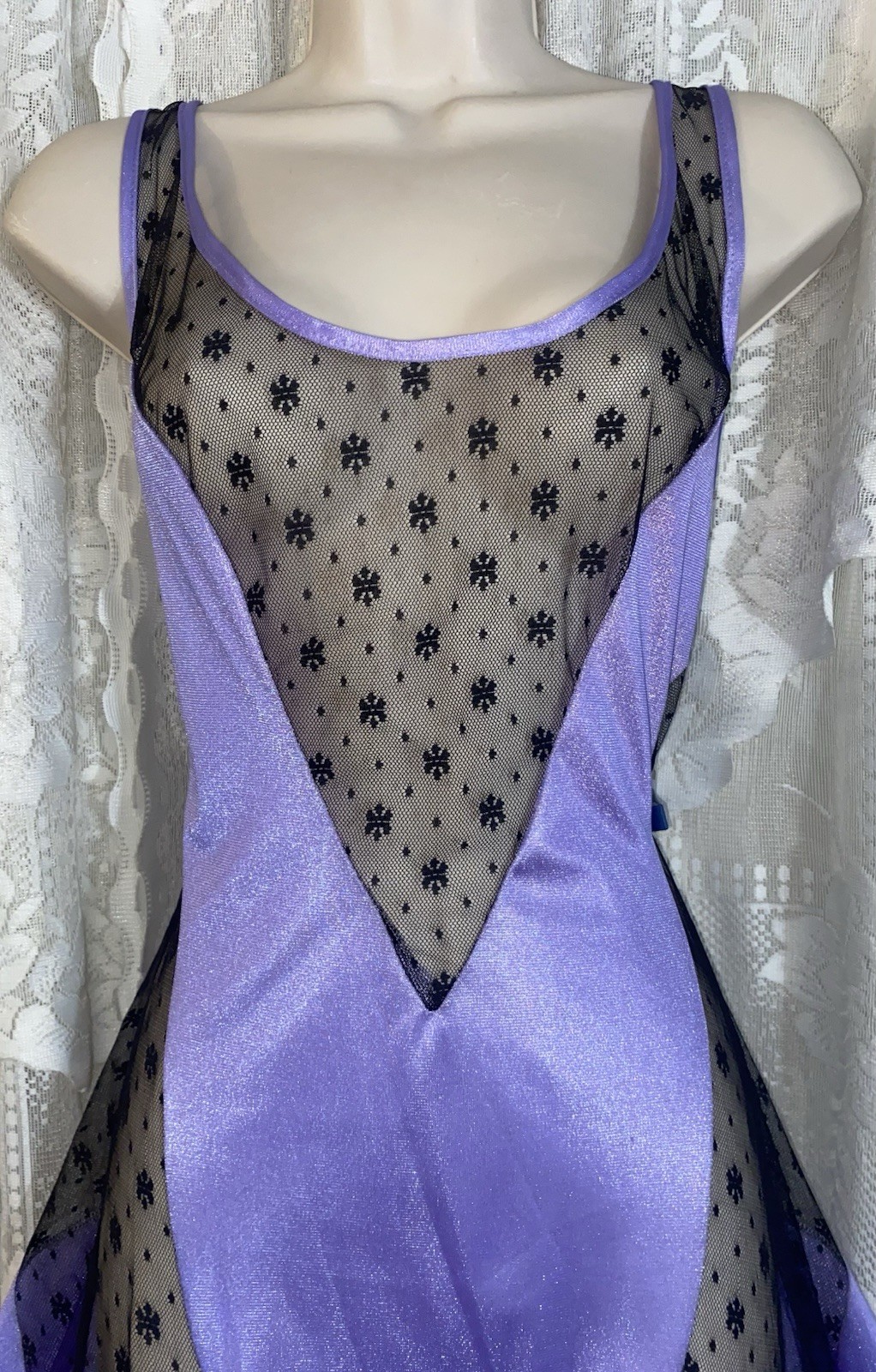 Vtg 1X Purple NYLON Nightgown Negligee Gown w Inset Chevron Black LACE USA Made
