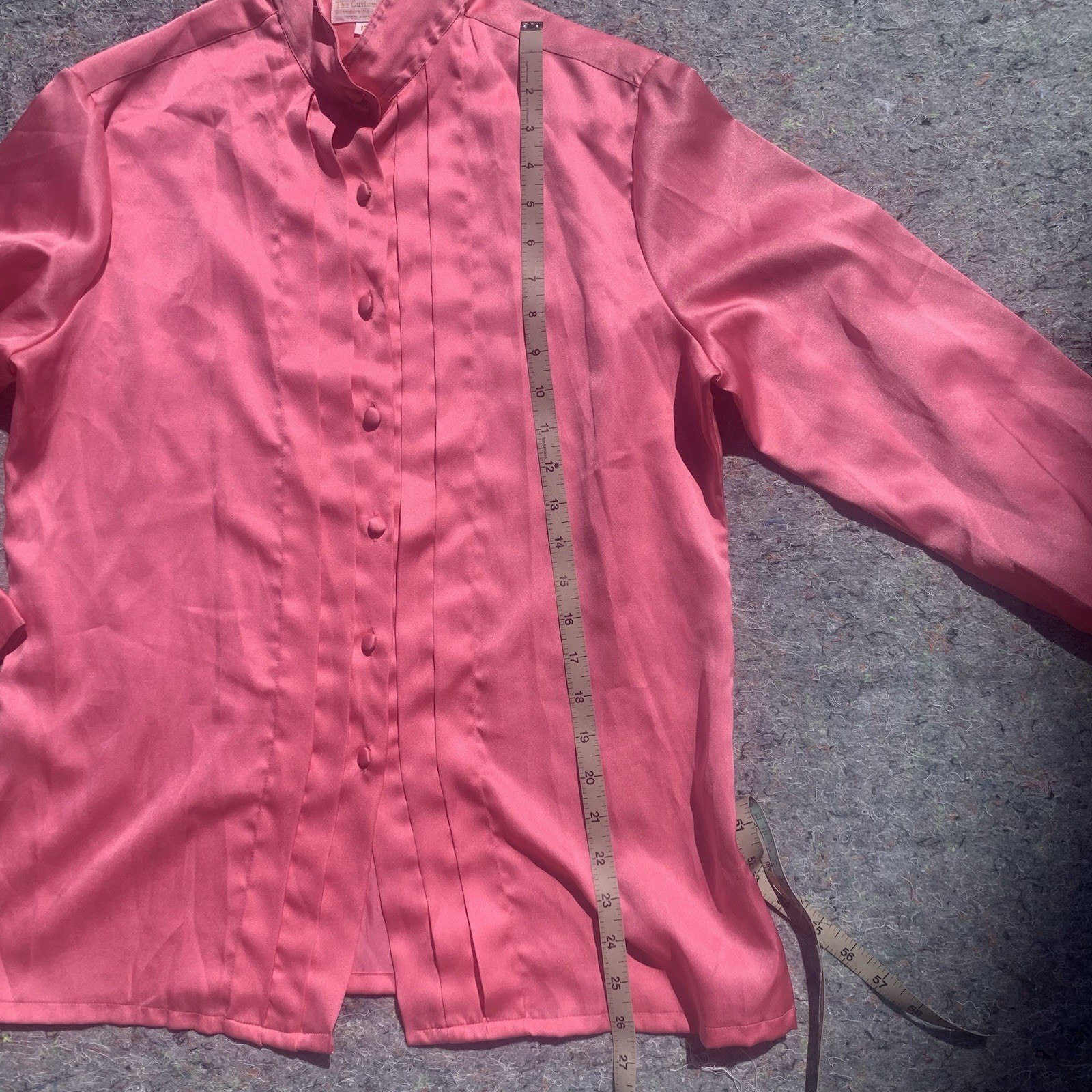 Vintage 70s The Custom Shop Eraser Pink 100% polyester pleated button front top