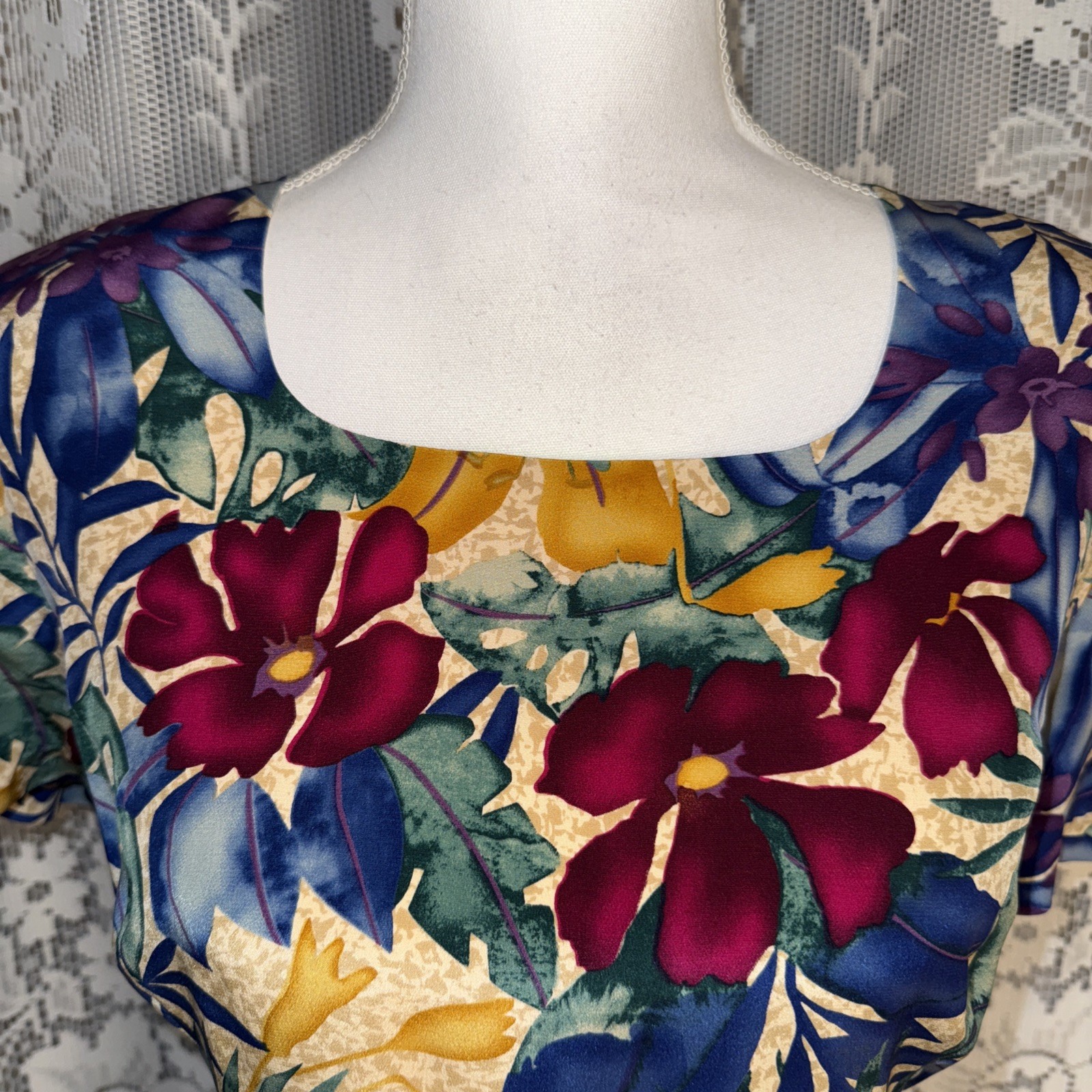 VTG Maggie London Petites Multicolor Silk Lined Floral Print Shift Dress SZ 12P