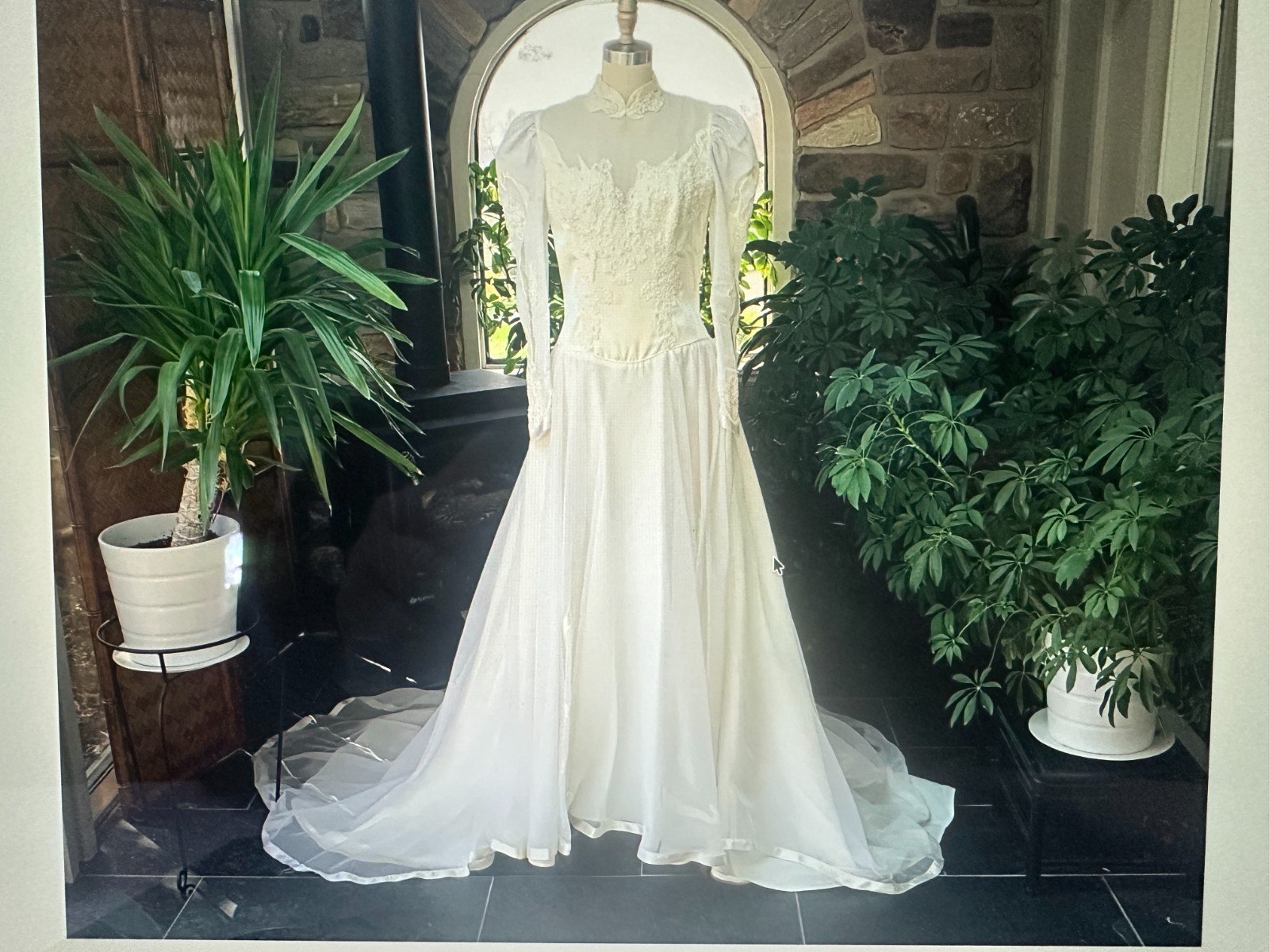 Vintage 1970s Ivory Nylon Chiffon Alencon Lace Wedding Dress