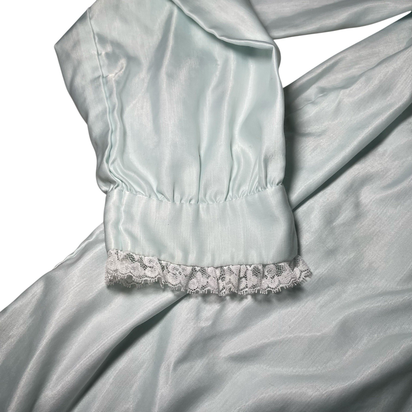 Vintage Barbizon Light Blue Lace Sleep Shirt Button Front Small Nylon Blend