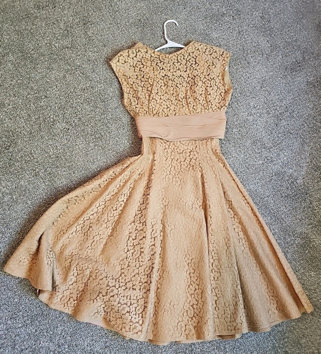 VINTAGE STRAP SWING Dress LACE JACKET Flare Tan Lace Lined Circle Skirt Zipper