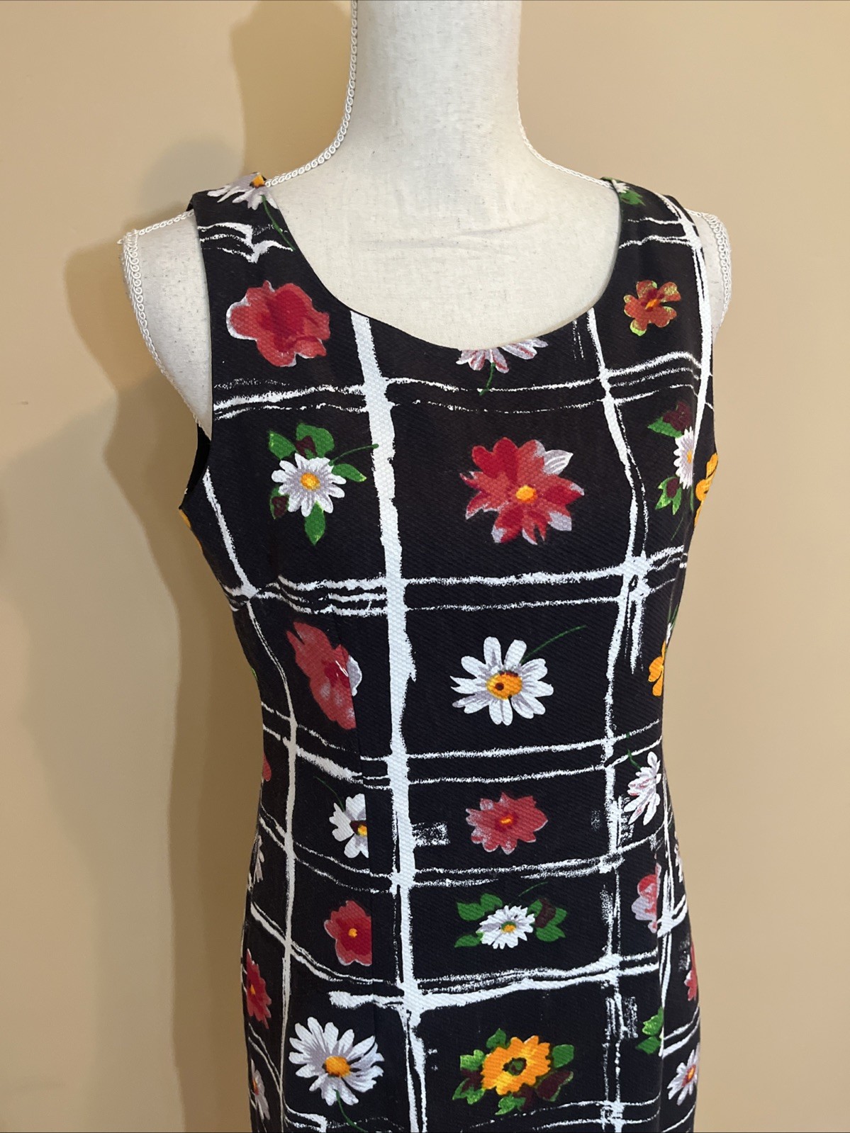 Vintage 90s Mix Nouveau Size 10 Black Floral Daisy Sleeveless Dress