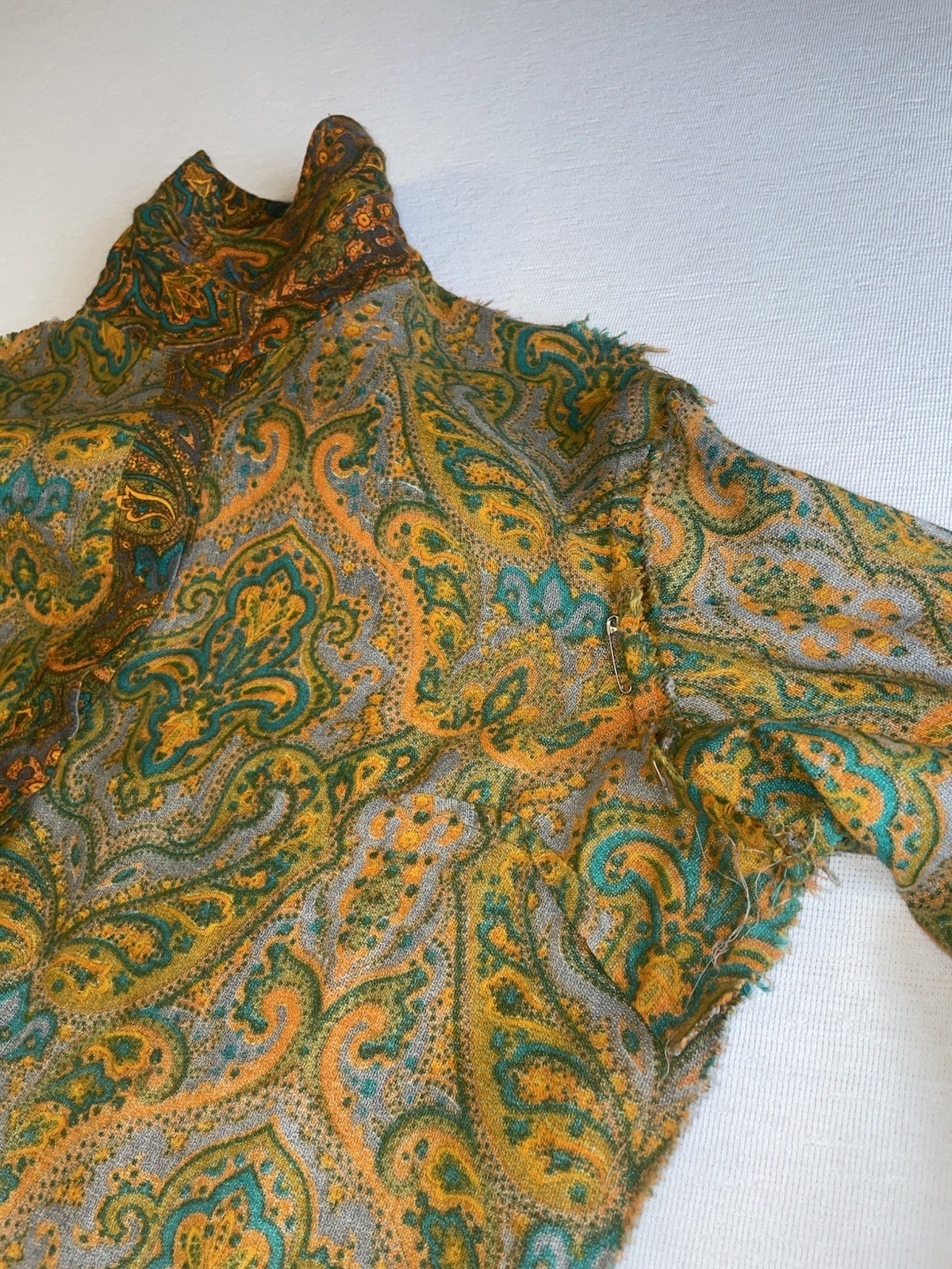 VINTAGE 50s 60s Collar Button Shirt Rockabilly Paisley Hippy Boho S Psychedelic