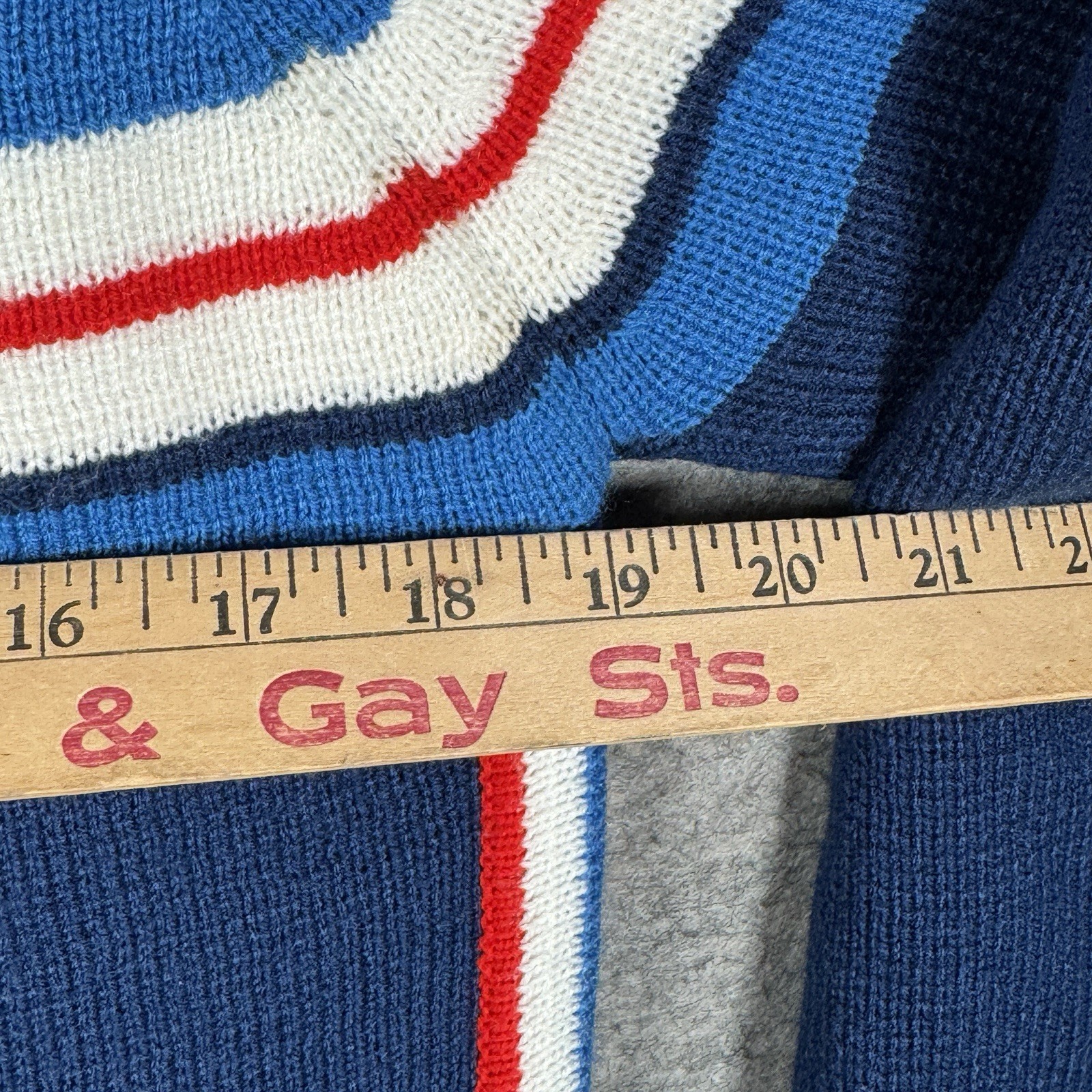 Vintage Womens Antler Brand Blue Red White Striped Knit Sweater Size L 19×25
