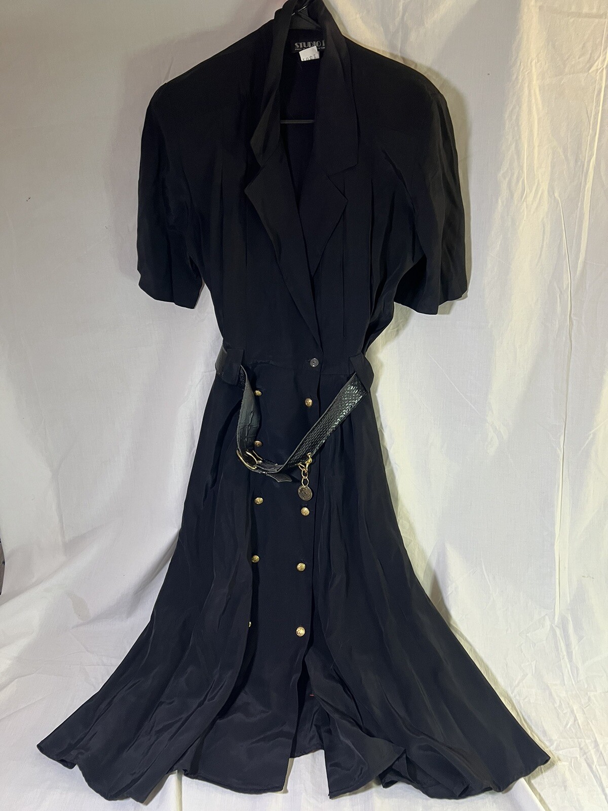 1980’s Studio l Totally 80s Dress?