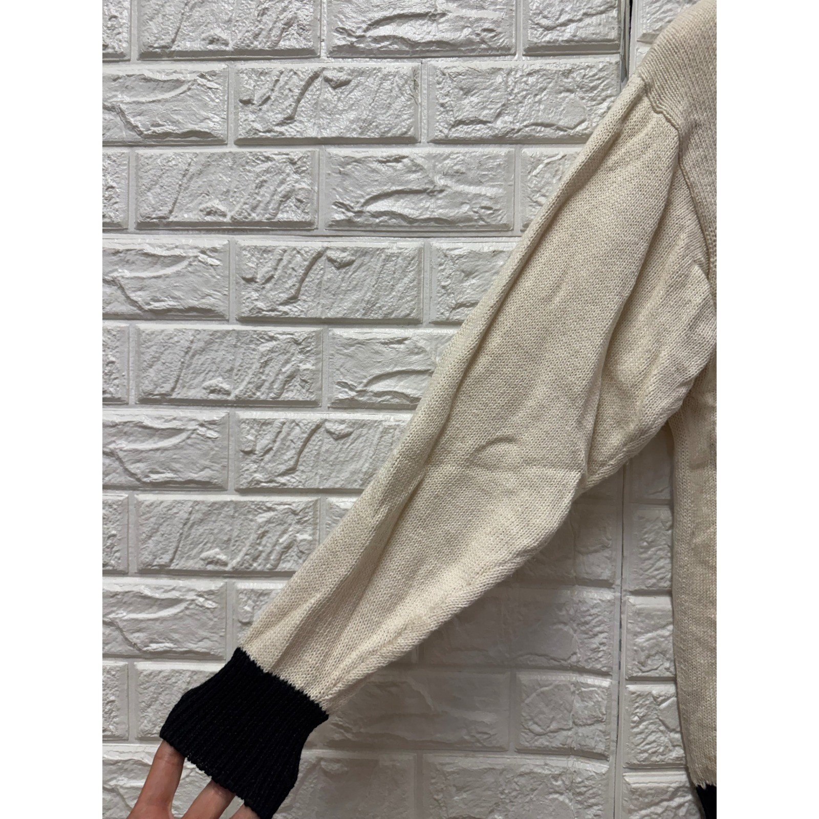 Vintage 1986 Bonnie Boerer Geisha Embroidered Knit Sweater Metallic Tan Cream S