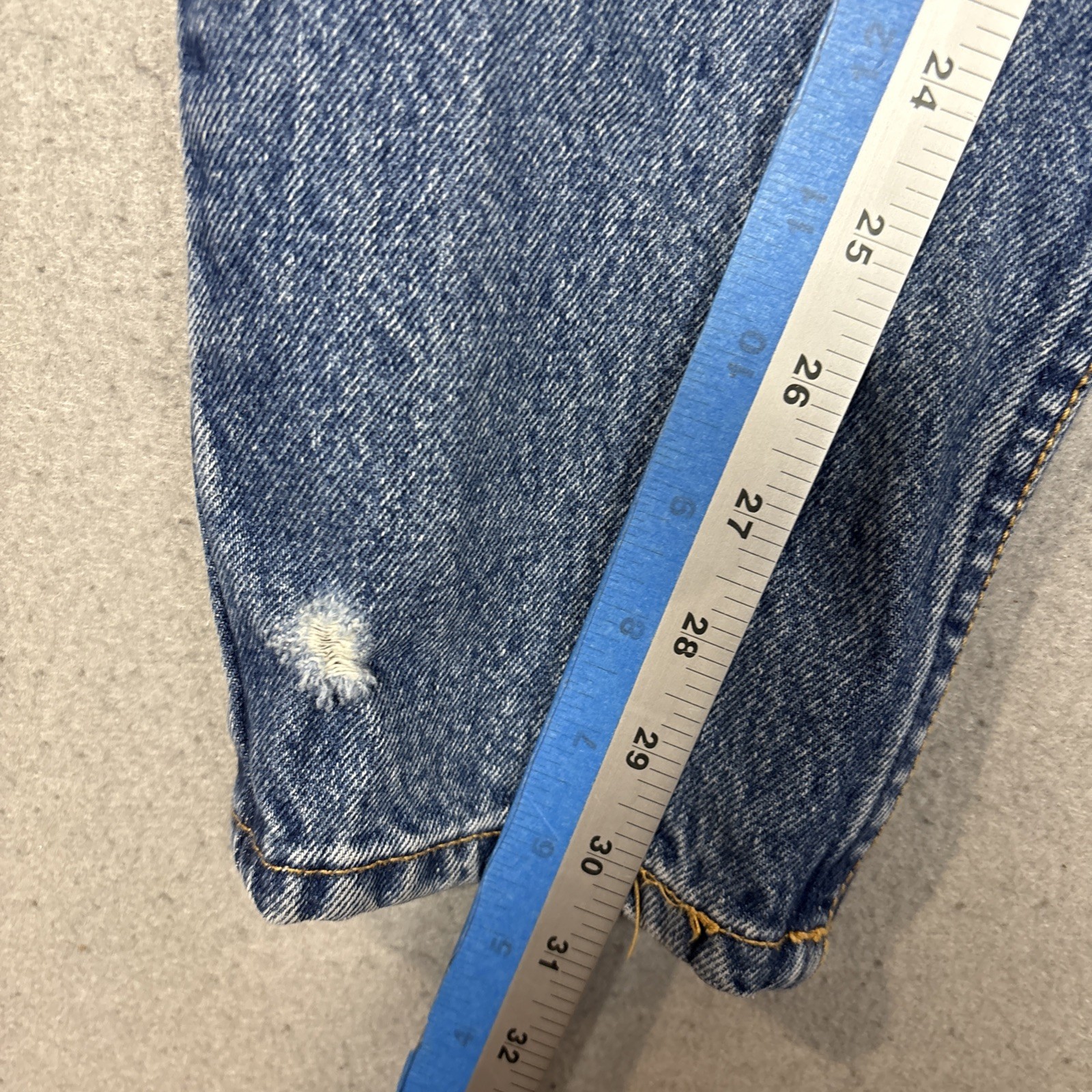 Paris Sport Club Vintage High Waisted Mom Jean Medium Wash Tapered Leg 90s Sz 11