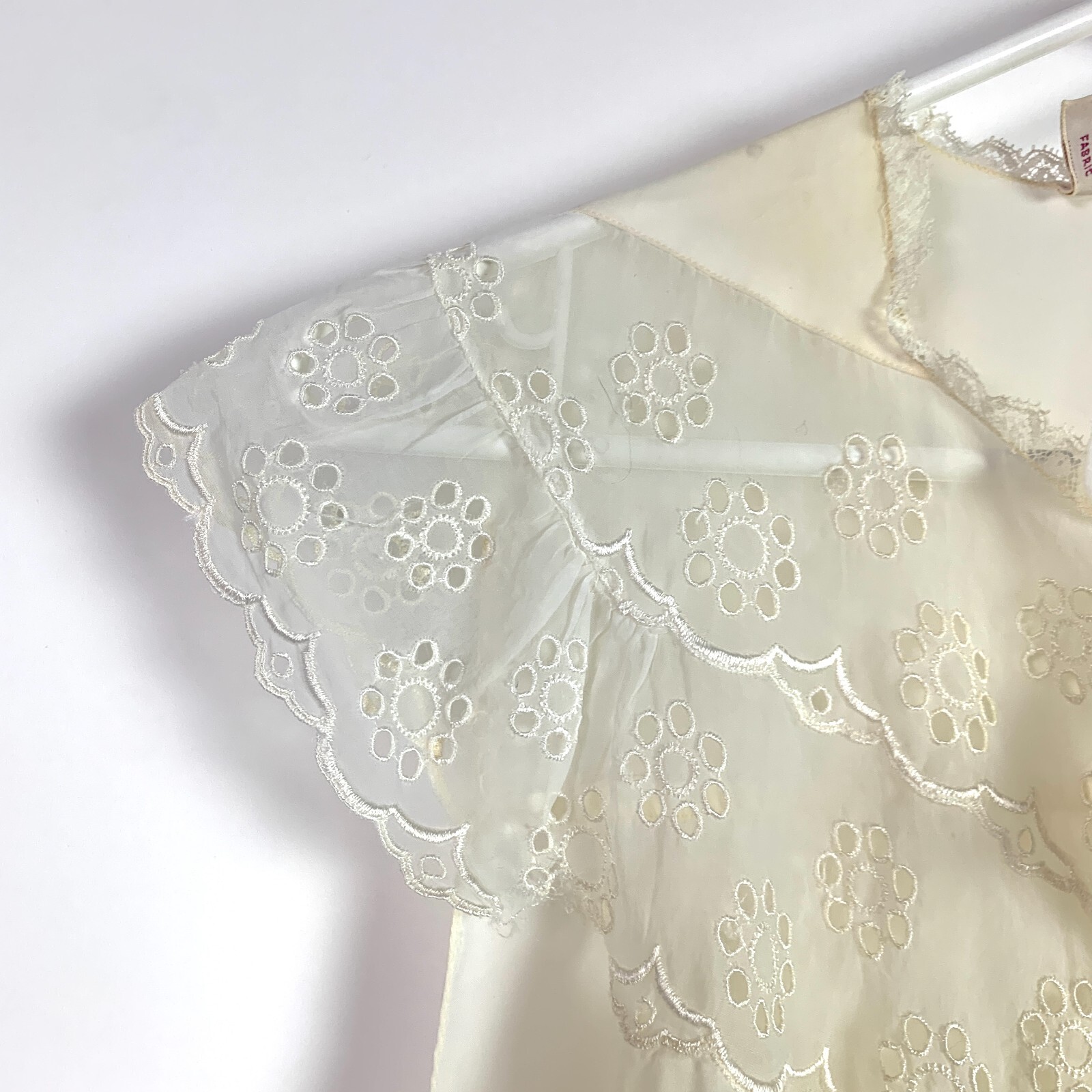 Vintage Godfried Pale Yellow Eyelet Long Nightgown Made in USA Small