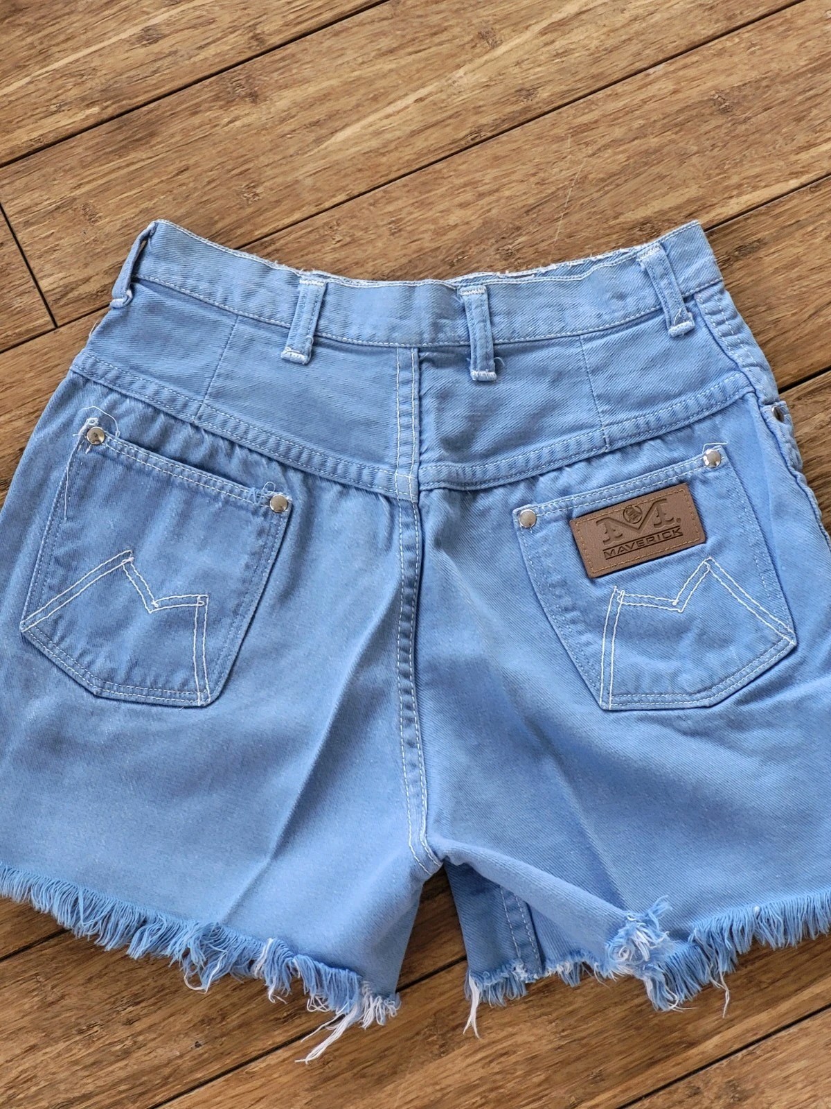Vintage 70s Maverick Misses 13/14 Slim (Size4) Blue Cut Off Shorts