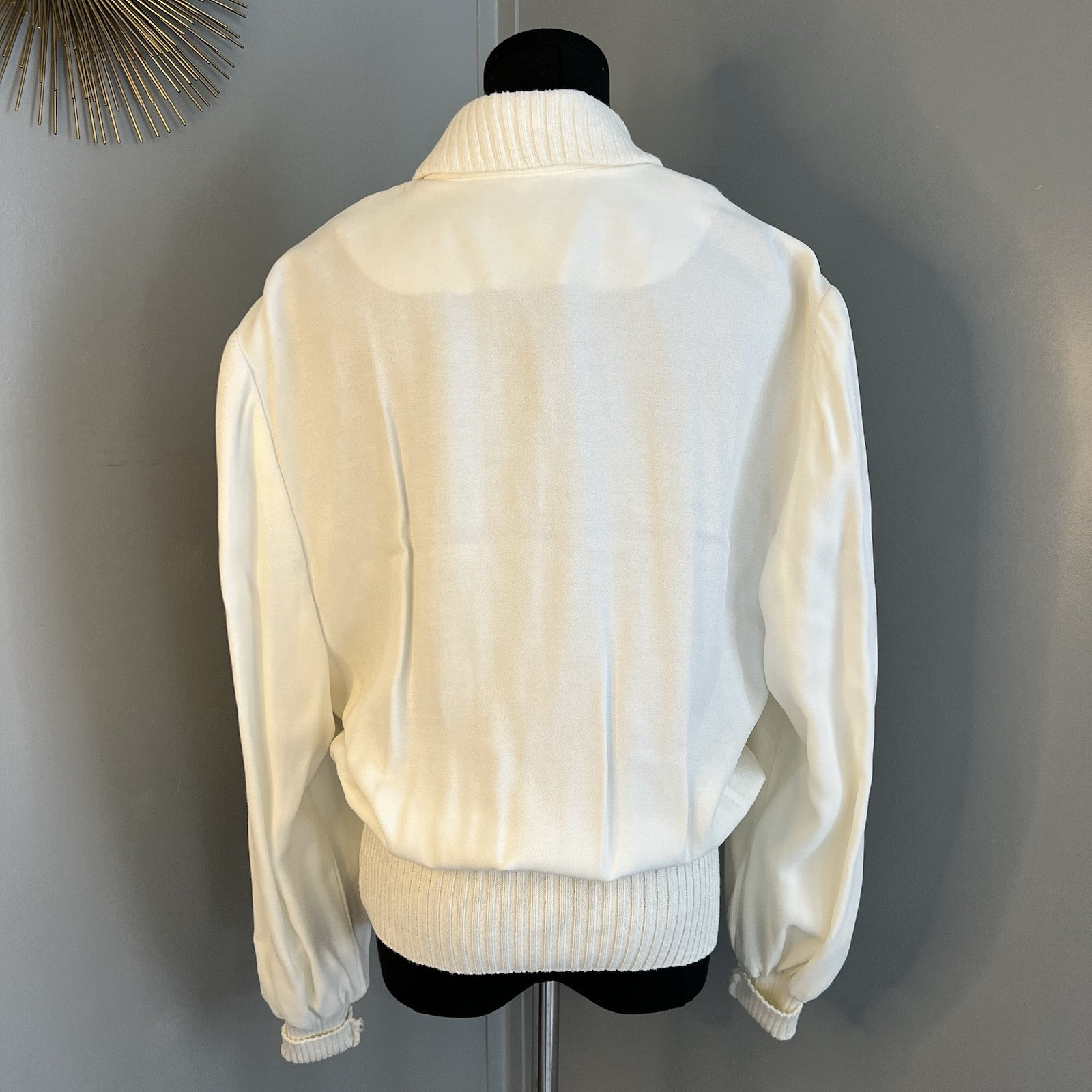 Vintage SideEffects White & Navy Cable Knit Sweater Embroidered Crest L Nautical