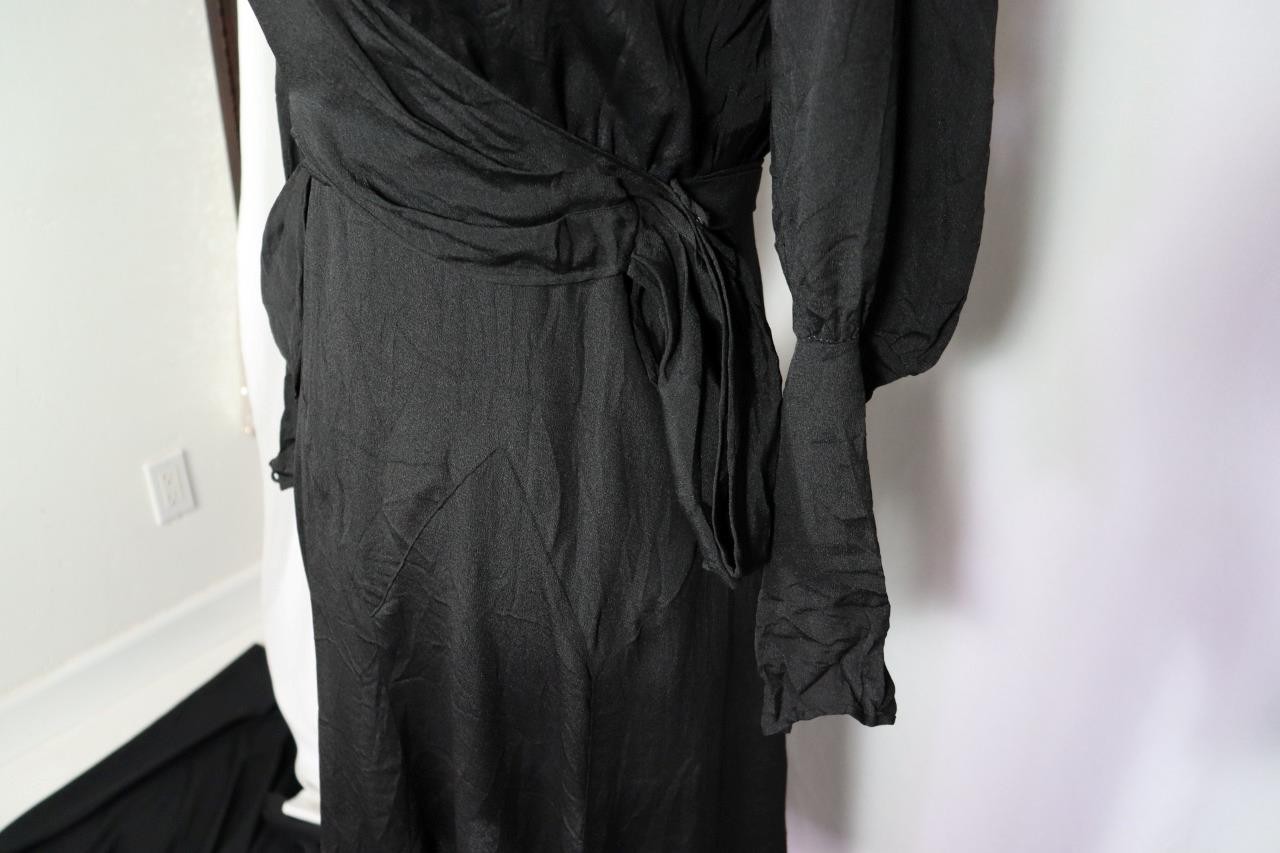 Rare Vintage 1930’s French Black Rayon Crepe Dress With Lace Collar Size 4+