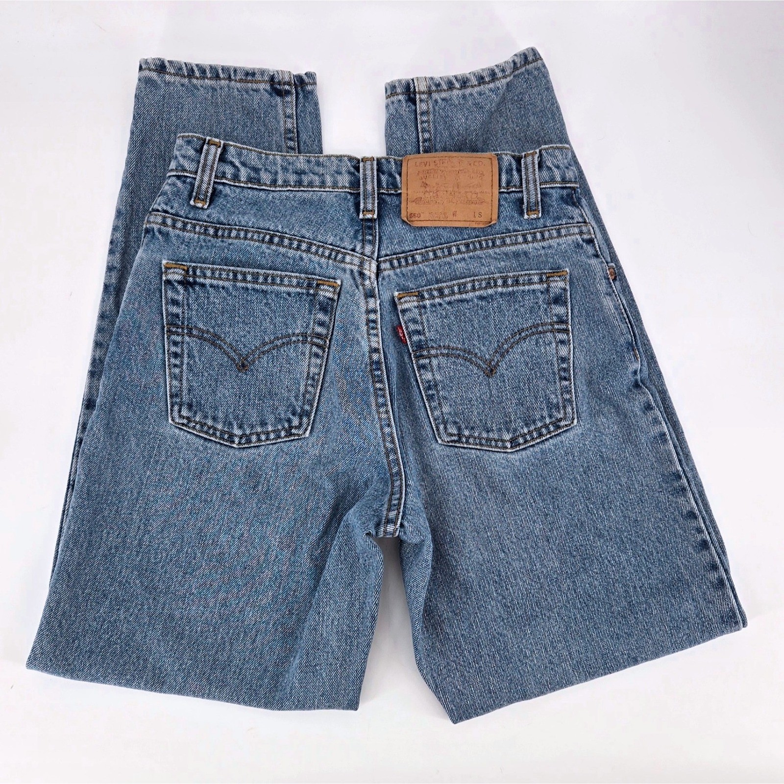Levis 550 Relaxed Fit Tapered Leg Jeans Light Wash Denim 1996 Grunge Vintage 90s
