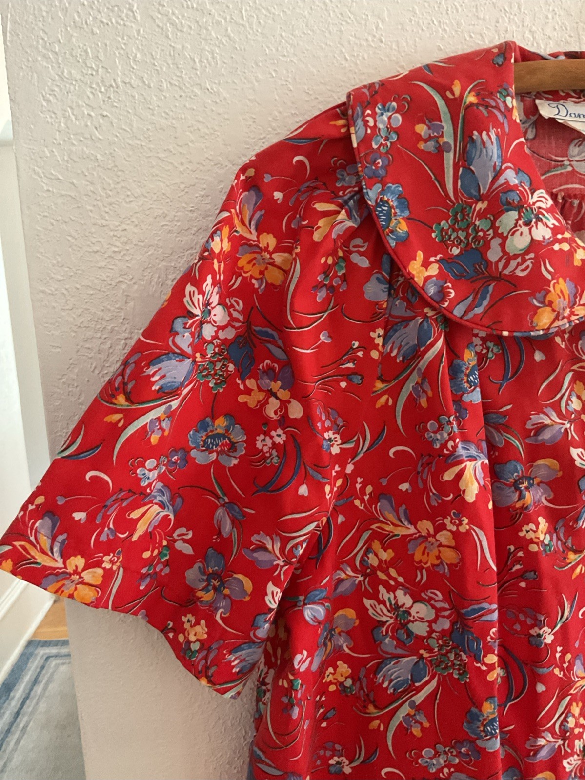 Damea Vintage Housecoat Womens Large Red All- Over Floral Print Grandmacore