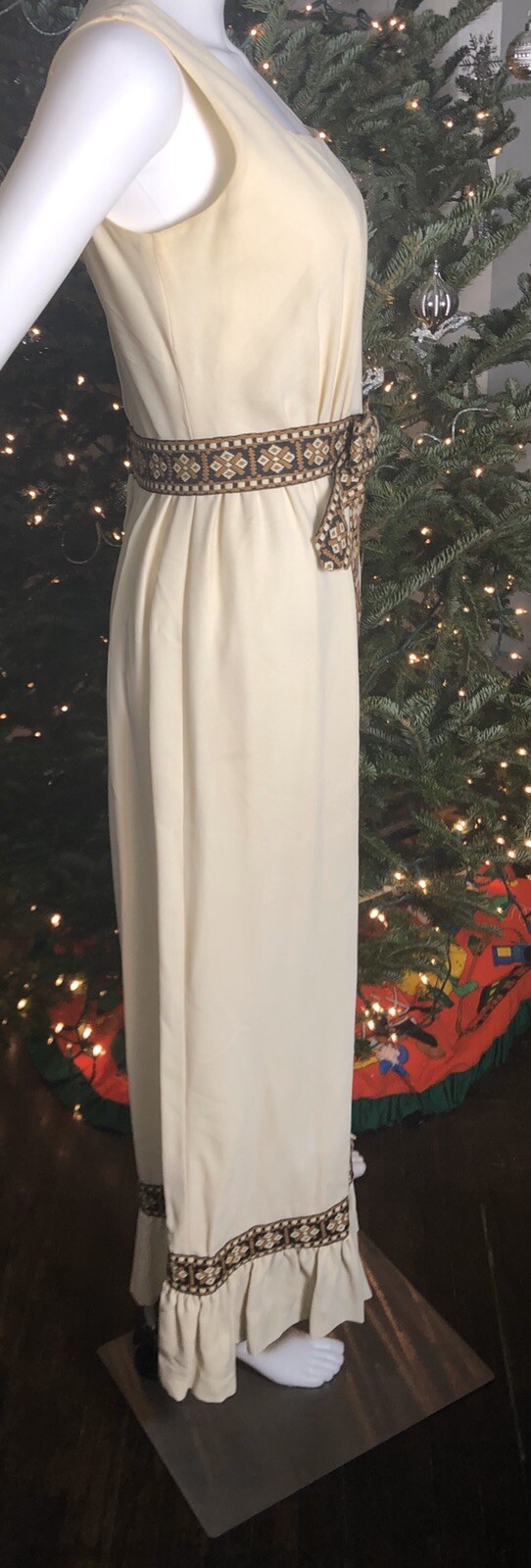 Vintage 60s 70’s Women Medium Dress Neutrals Sleeveless Maxi Ruffles Homemade