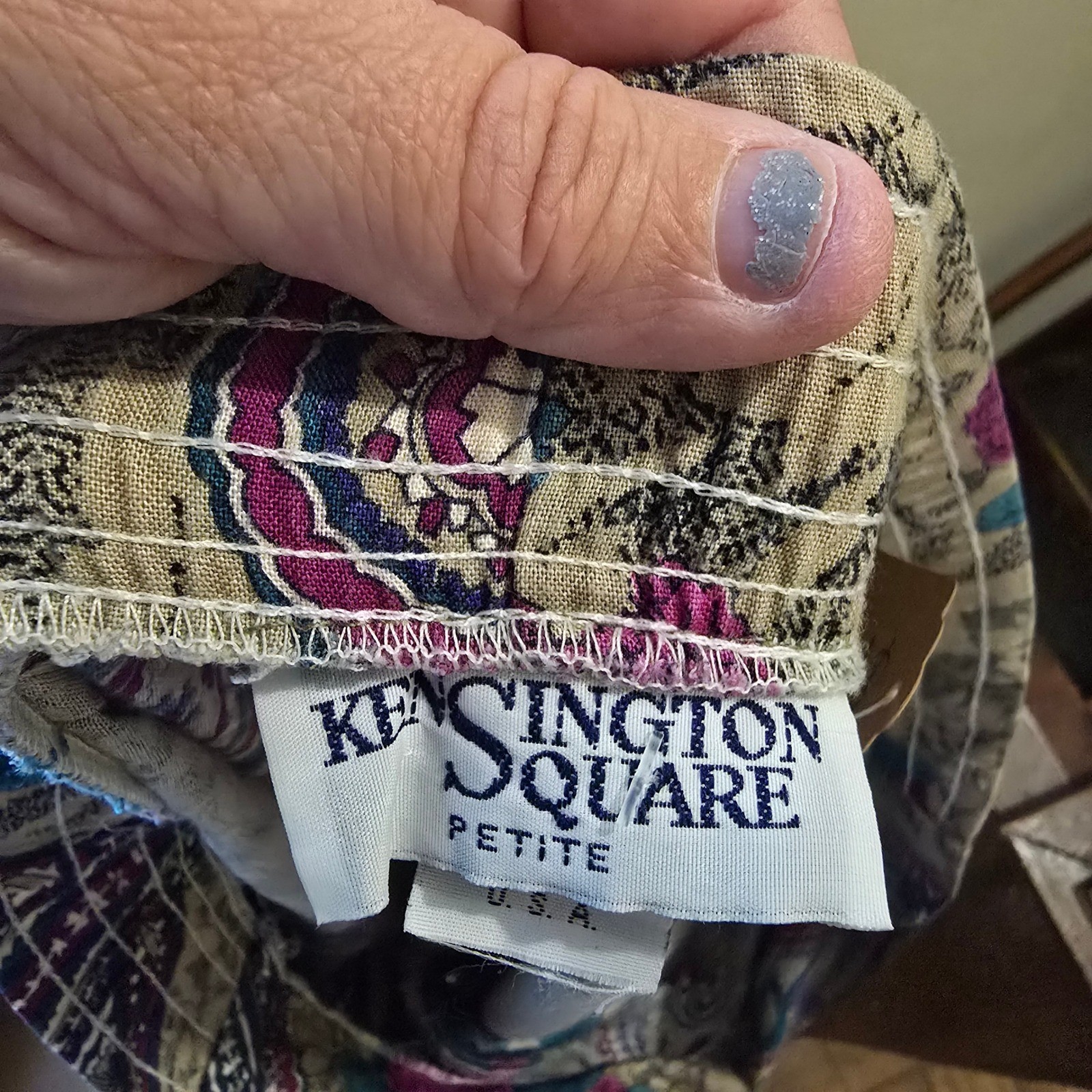 Vintage Kensington Square Petite Paisley Floral Shorts Purple Teal Size 12 USA