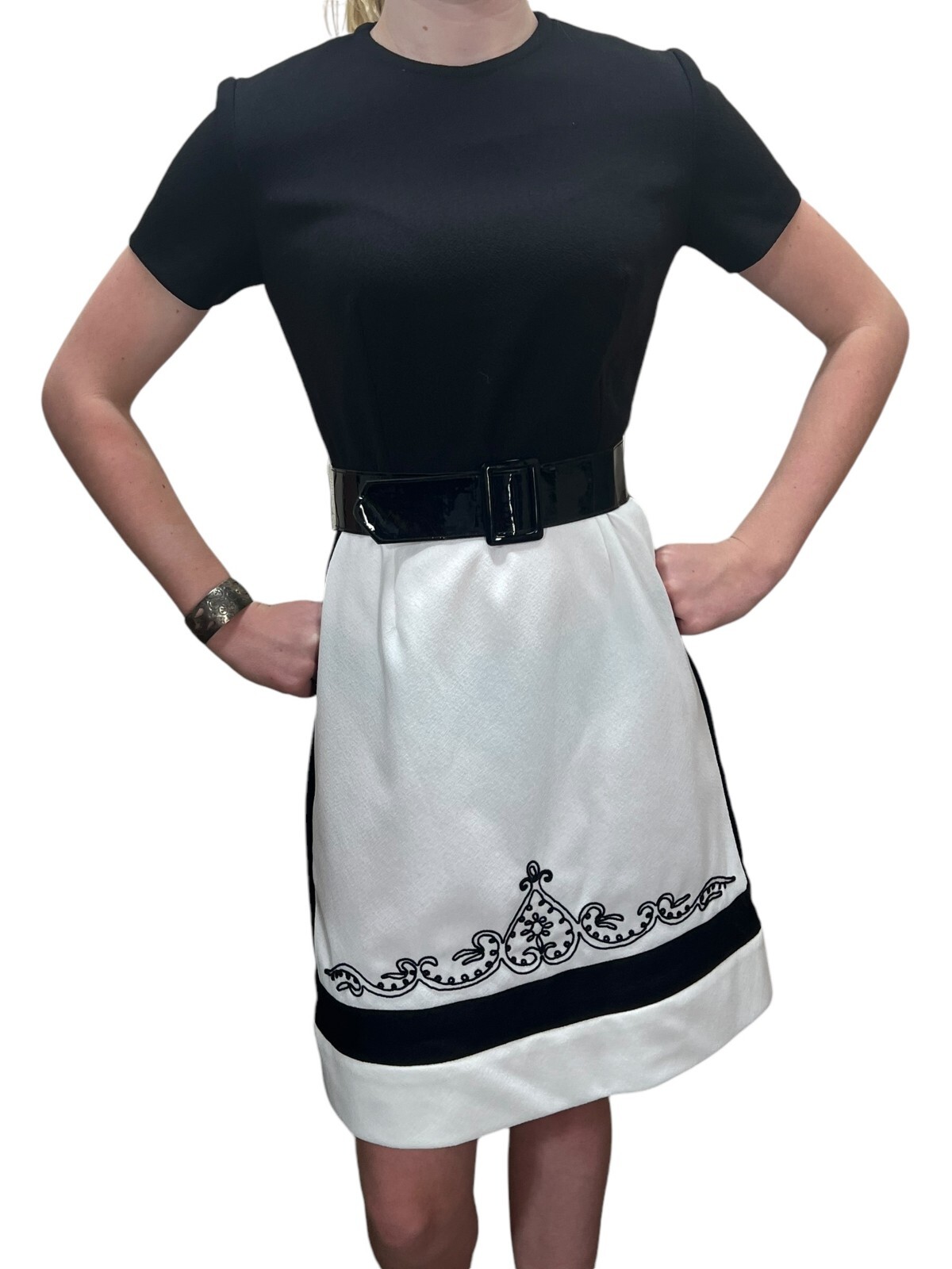 S~M Vtg 70s Mini Dress Fit Flare Soutache Braid Border Belted Knit Black White